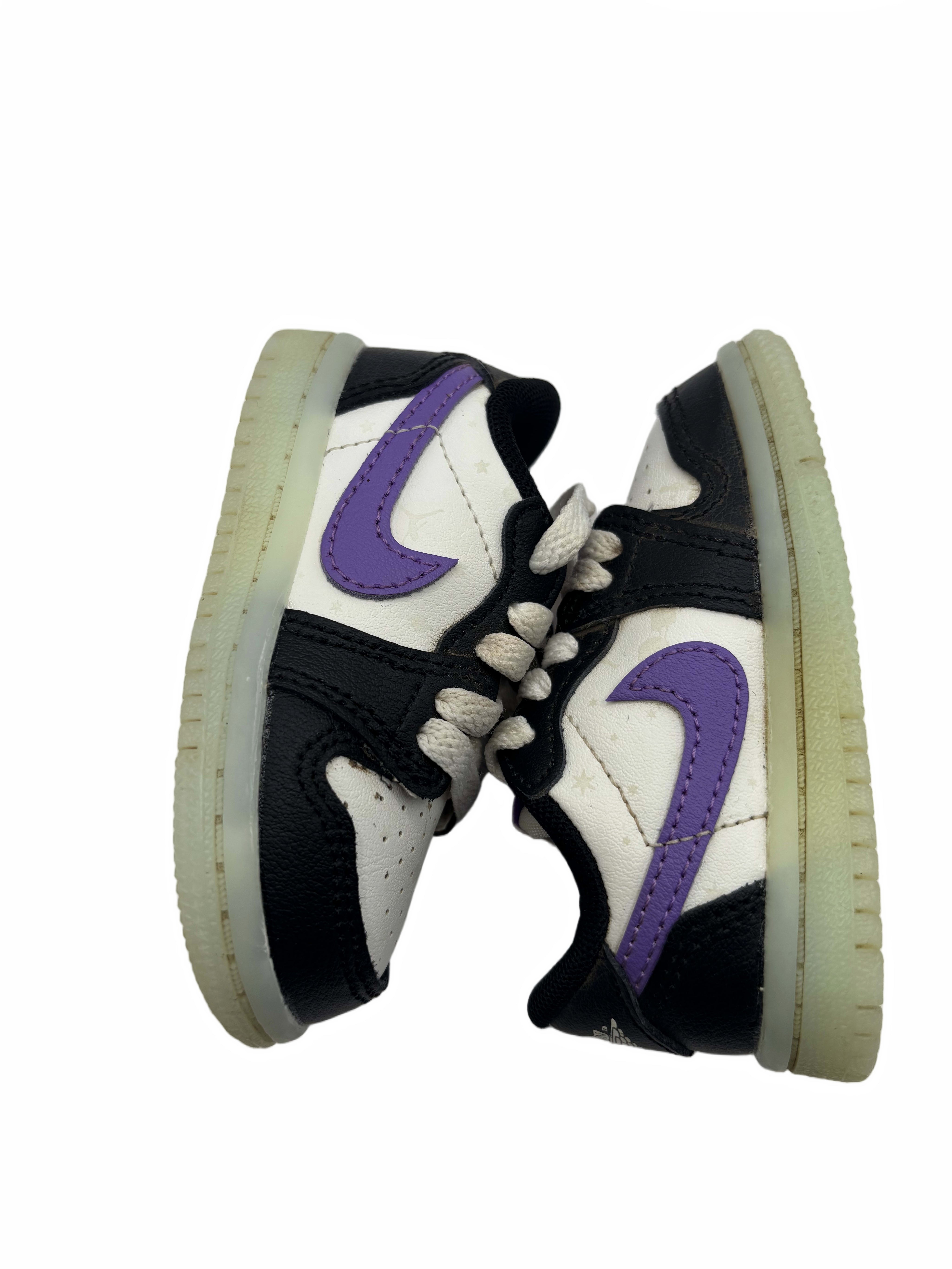 Jordan 1 Retro Low OG Black Raspberry (TD)