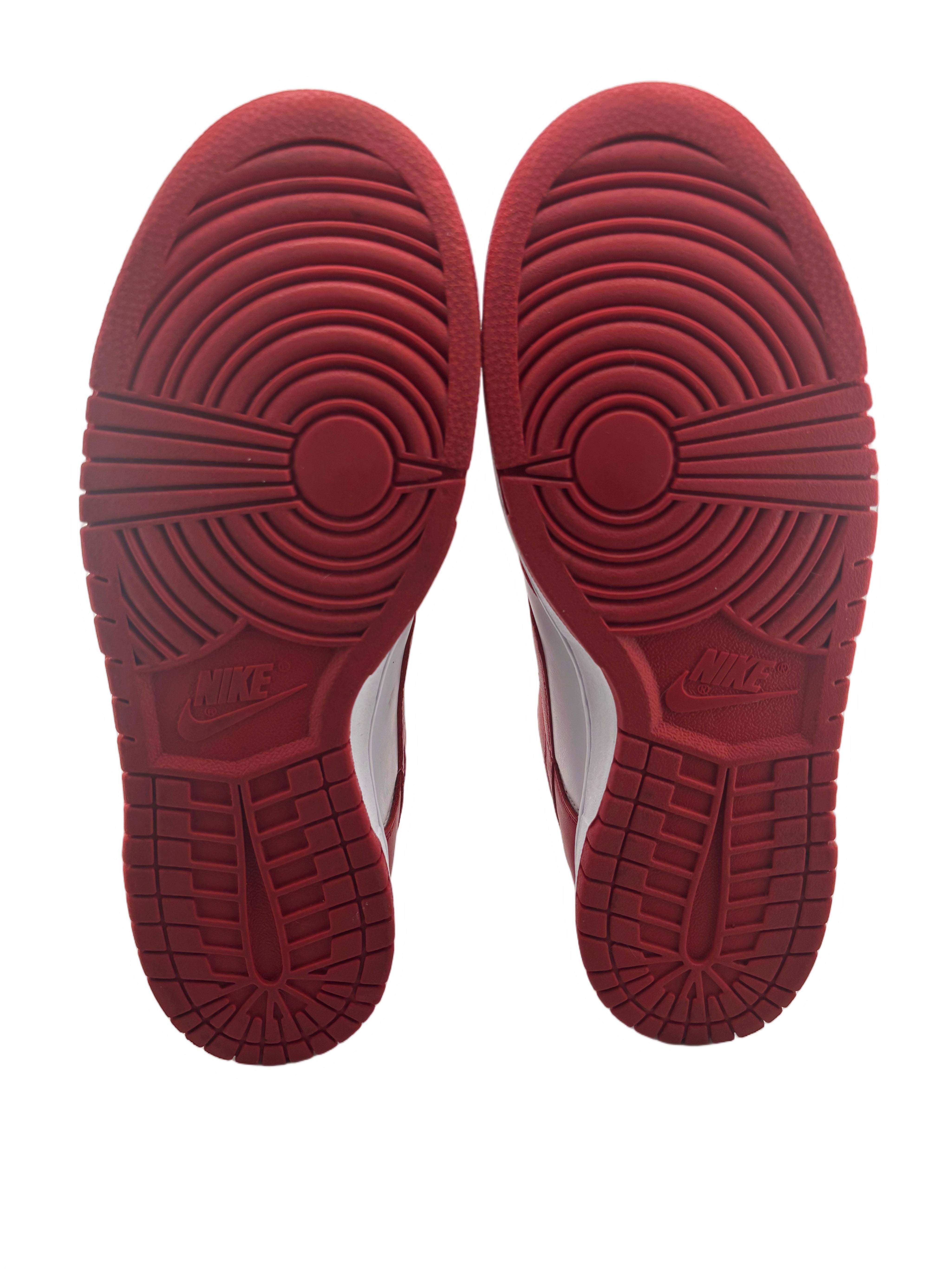 Nike Dunk Low SP St. John's (2020/2023)
