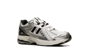 New Balance 1906R Silver Metallic Black (GS)