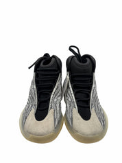 adidas Yeezy QNTM (Lifestyle Model)