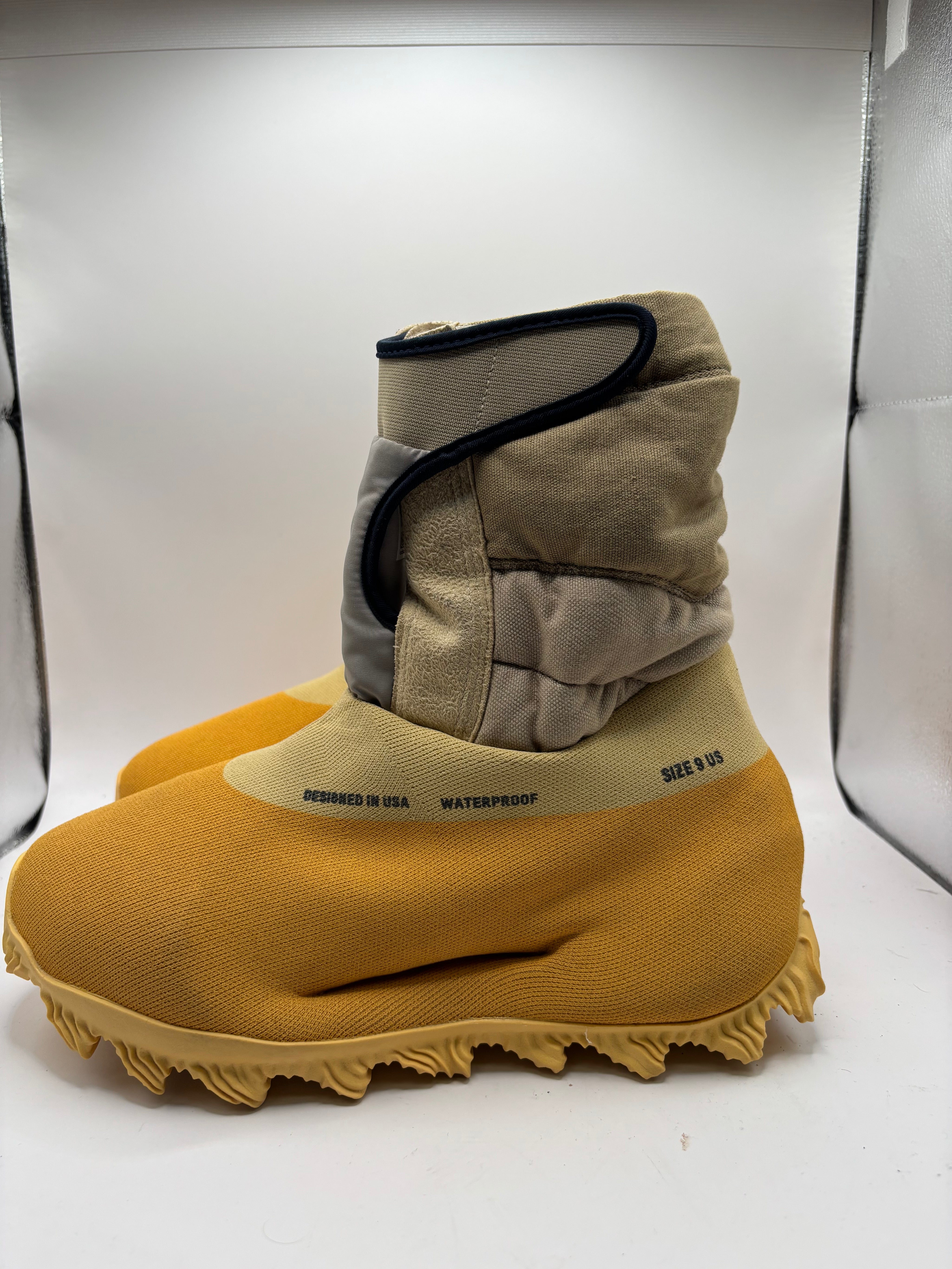 adidas Yeezy Knit RNR Boot Sulfur