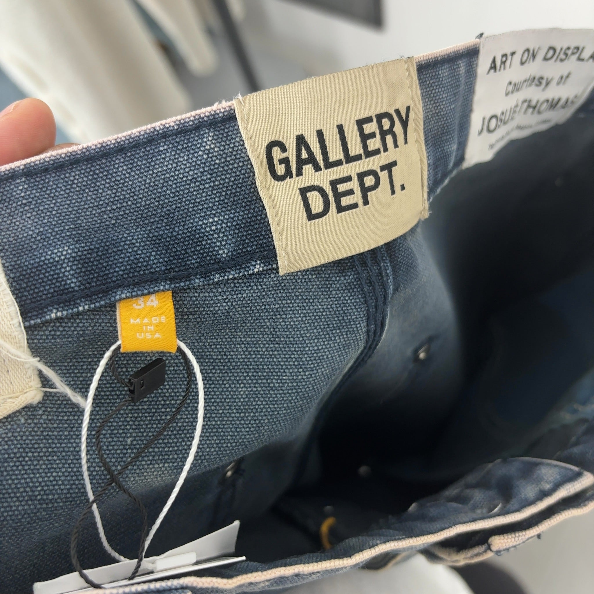 GALLERY DEPT 'WHITE PAINT' NAVY CARPENTER FLARE JEANS