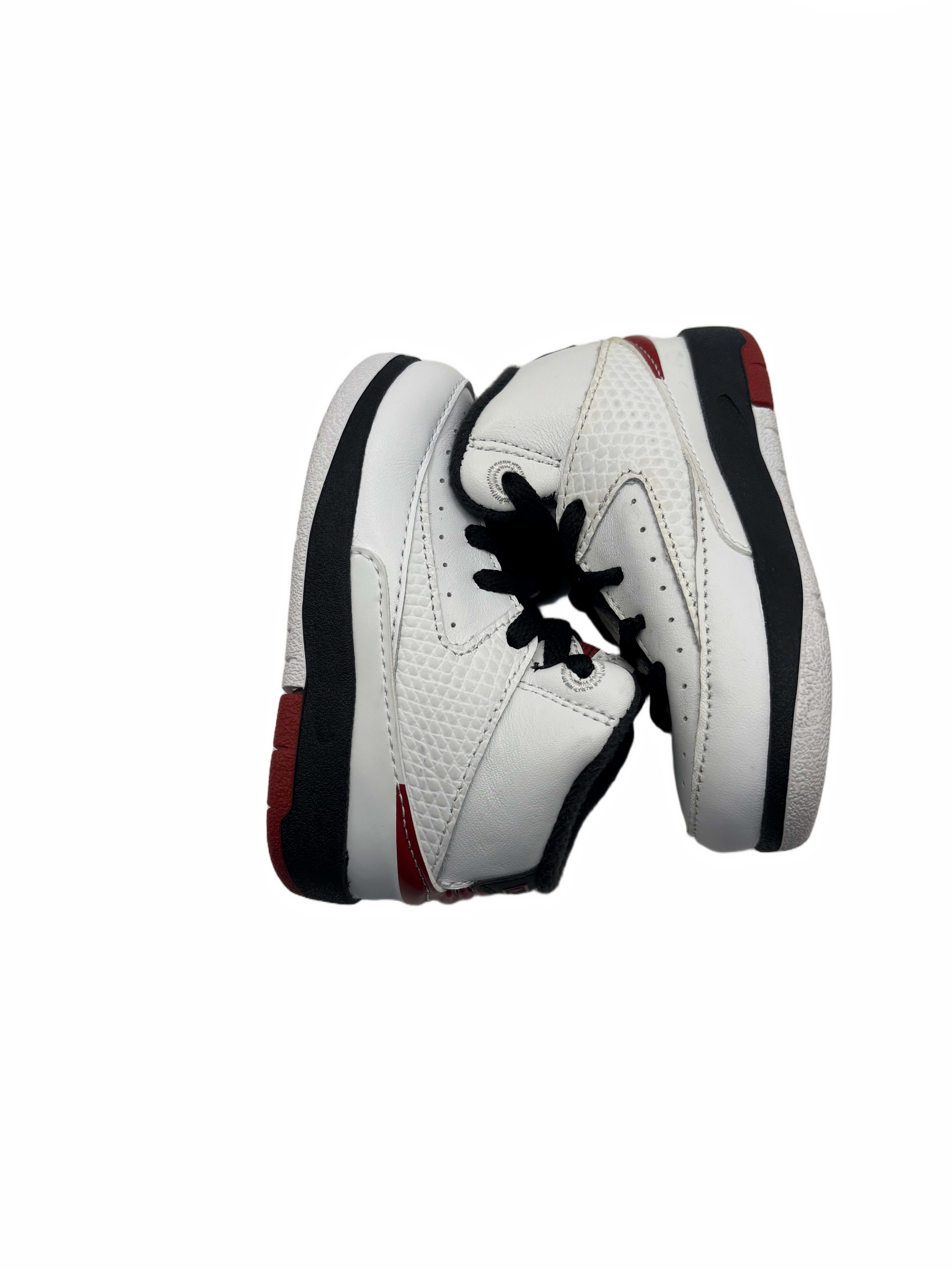 Jordan 2 Retro OG Chicago (2022) (TD)