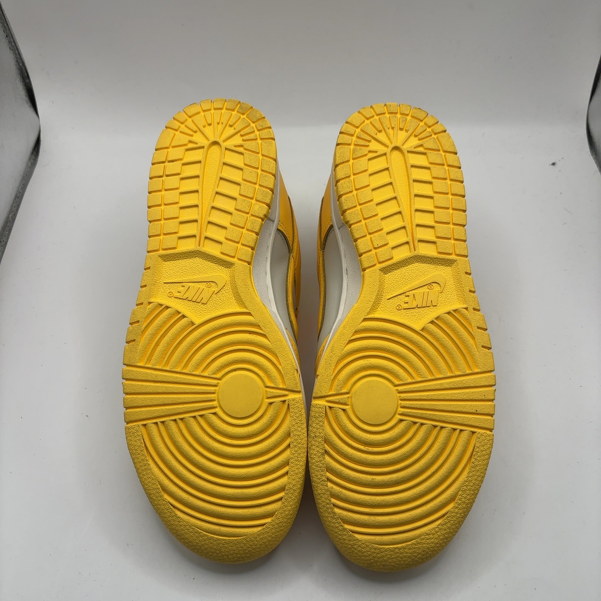 Nike Dunk Low Citron Pulse (Women's)
