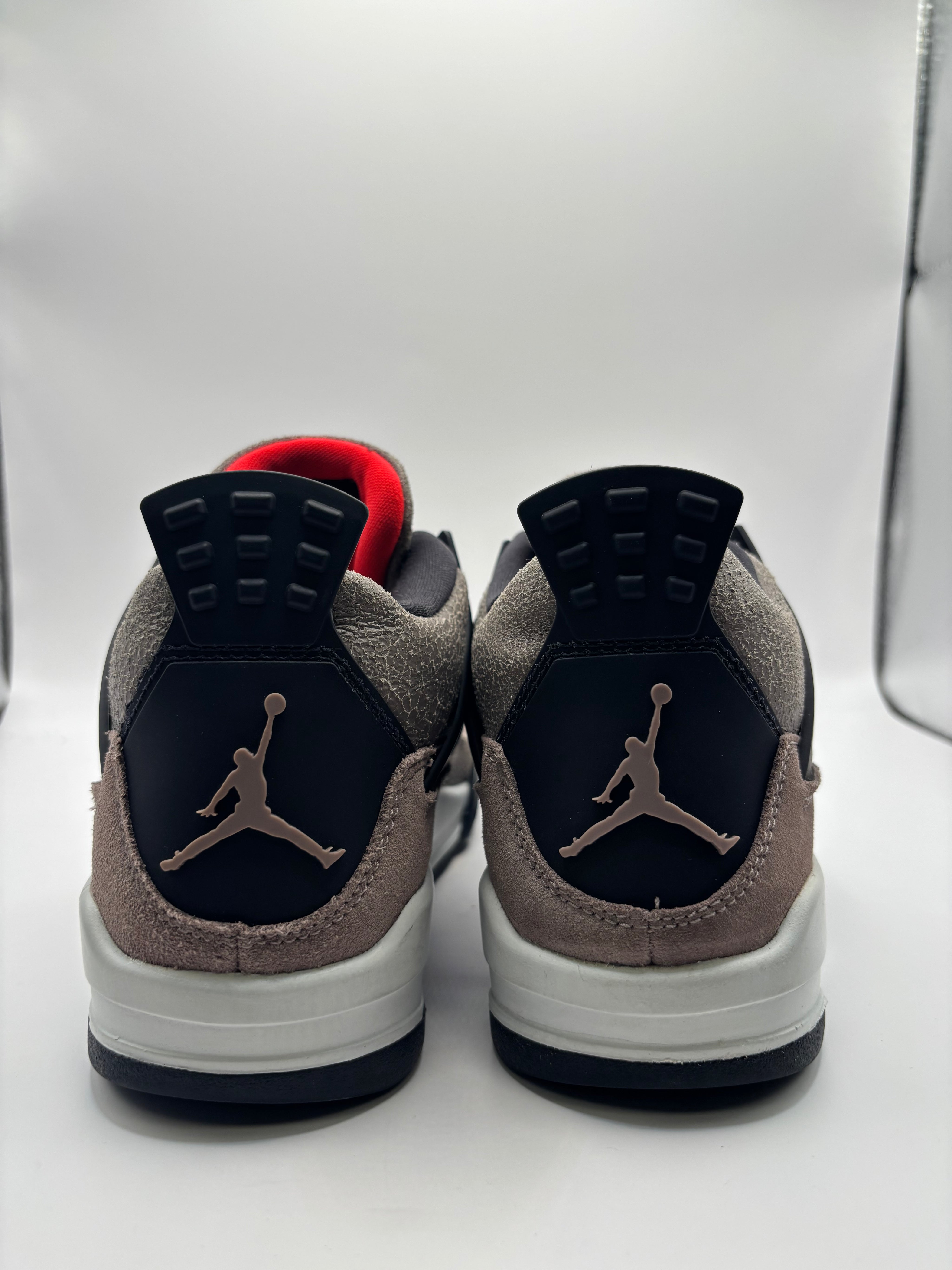 Jordan 4 Retro Taupe Haze (GS)