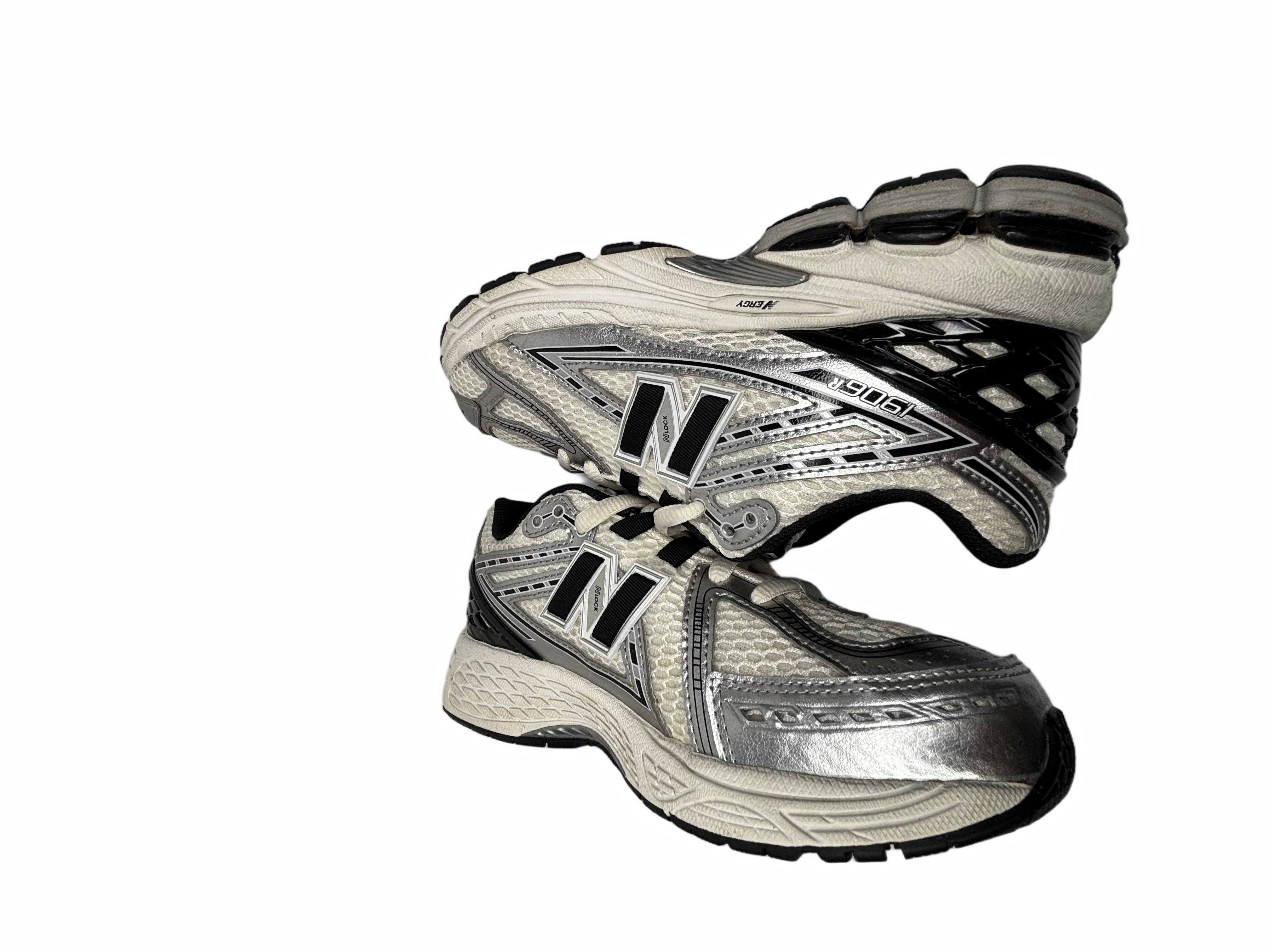 New Balance 1906R Silver Metallic Black (GS)