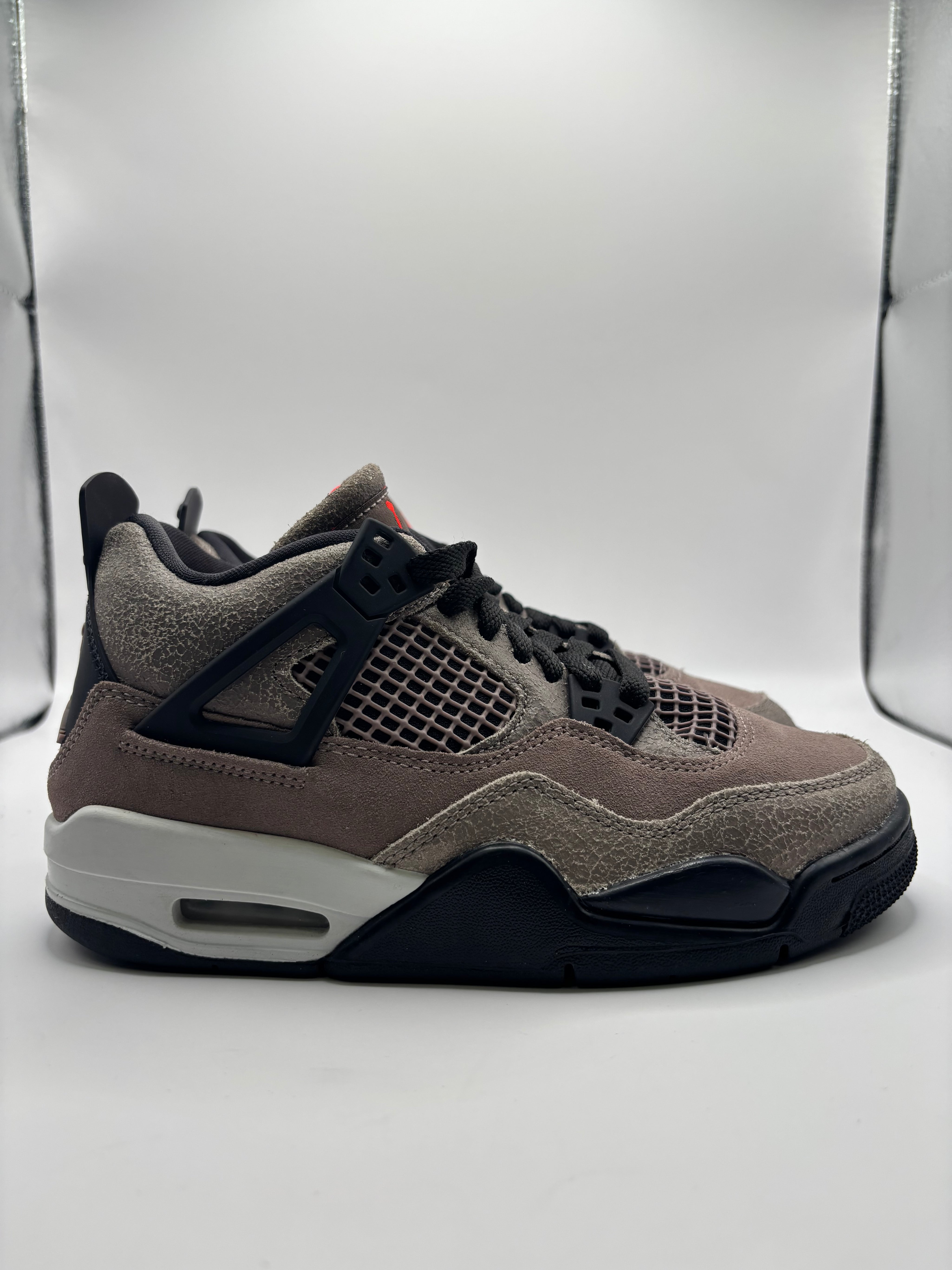 Jordan 4 Retro Taupe Haze (GS)