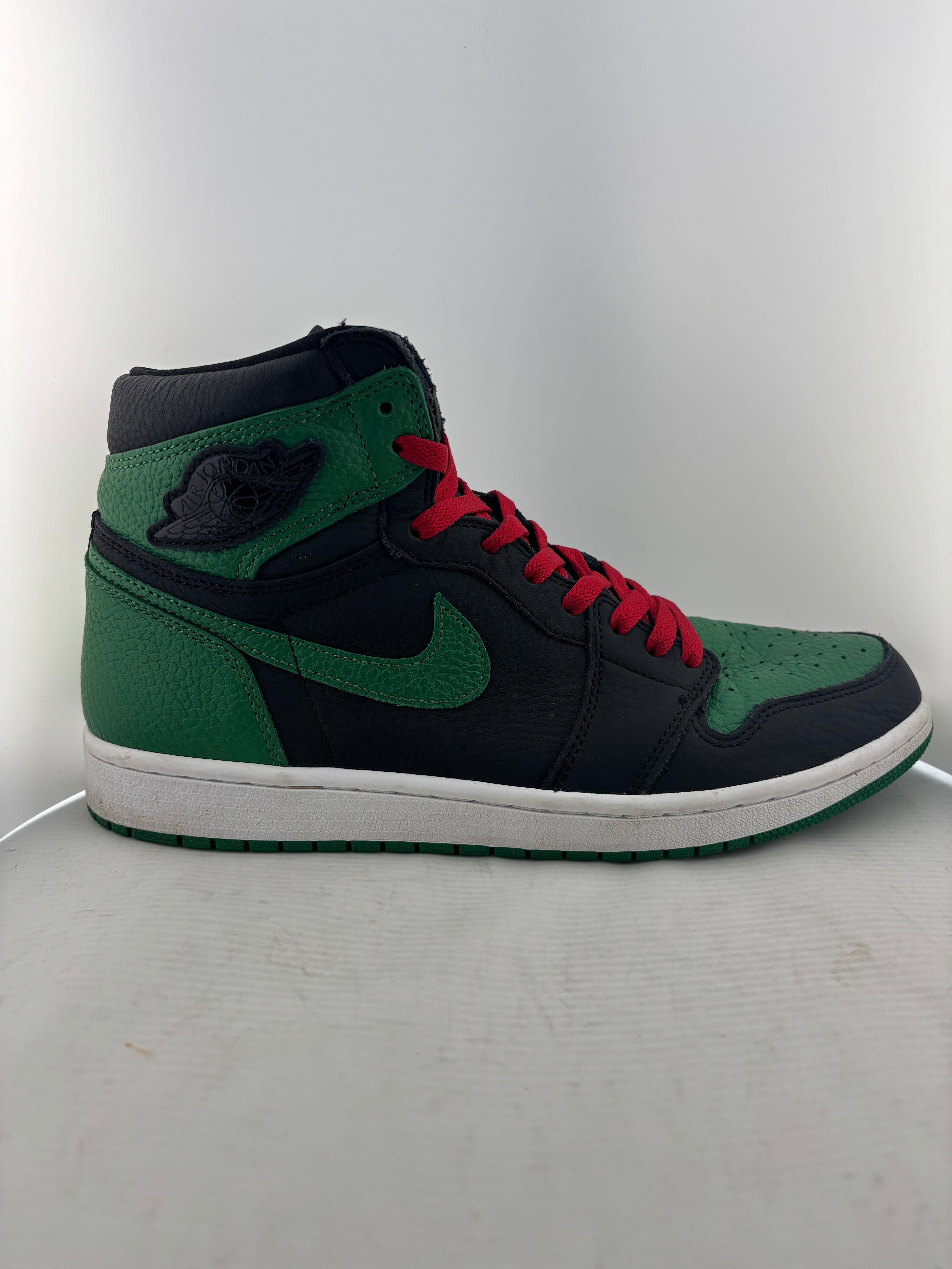 Jordan 1 Retro High Pine Green Black
