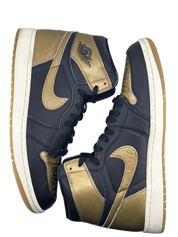 Jordan 1 Retro High OG Black Metallic Gold