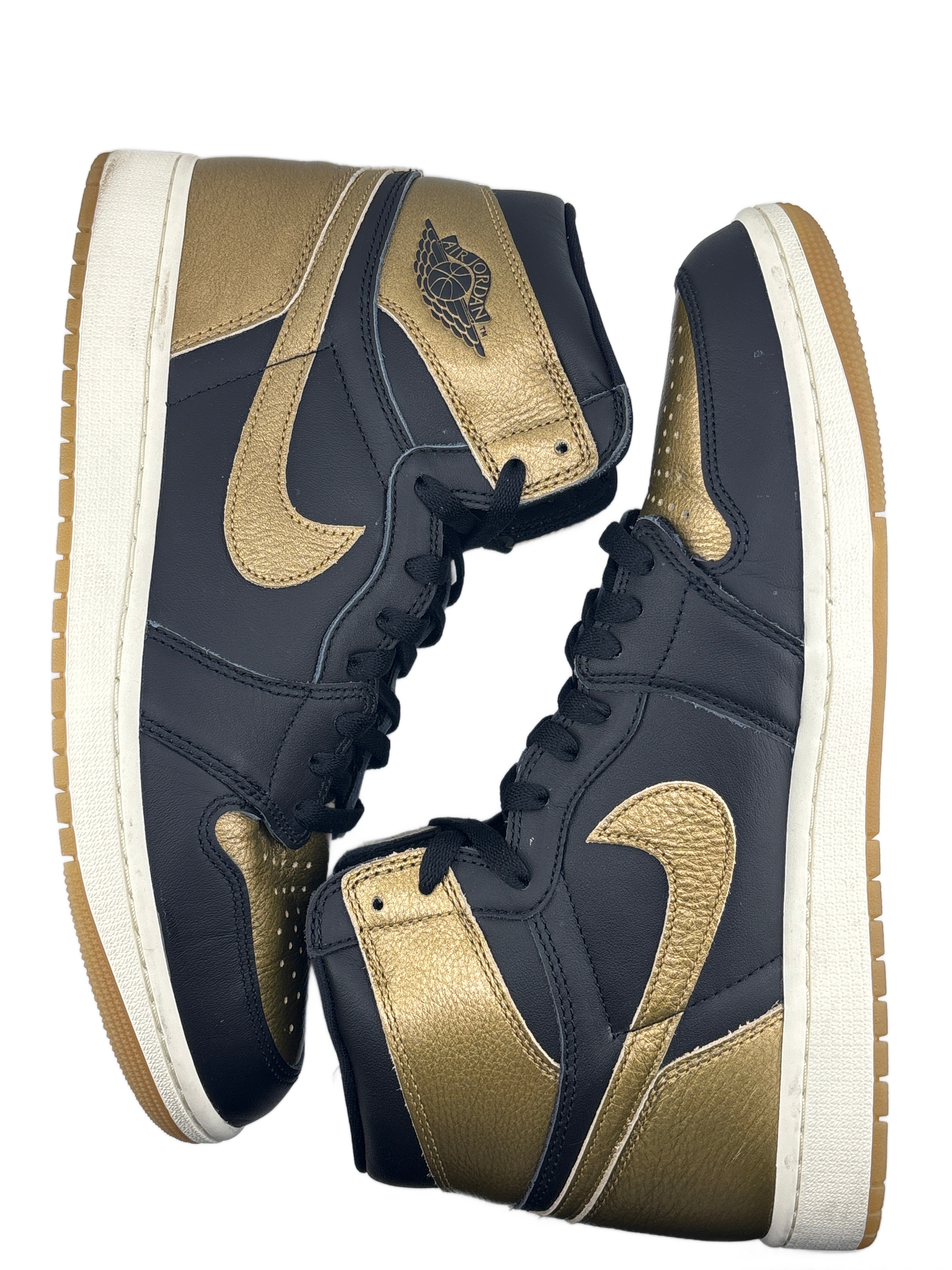 Jordan 1 Retro High OG Black Metallic Gold