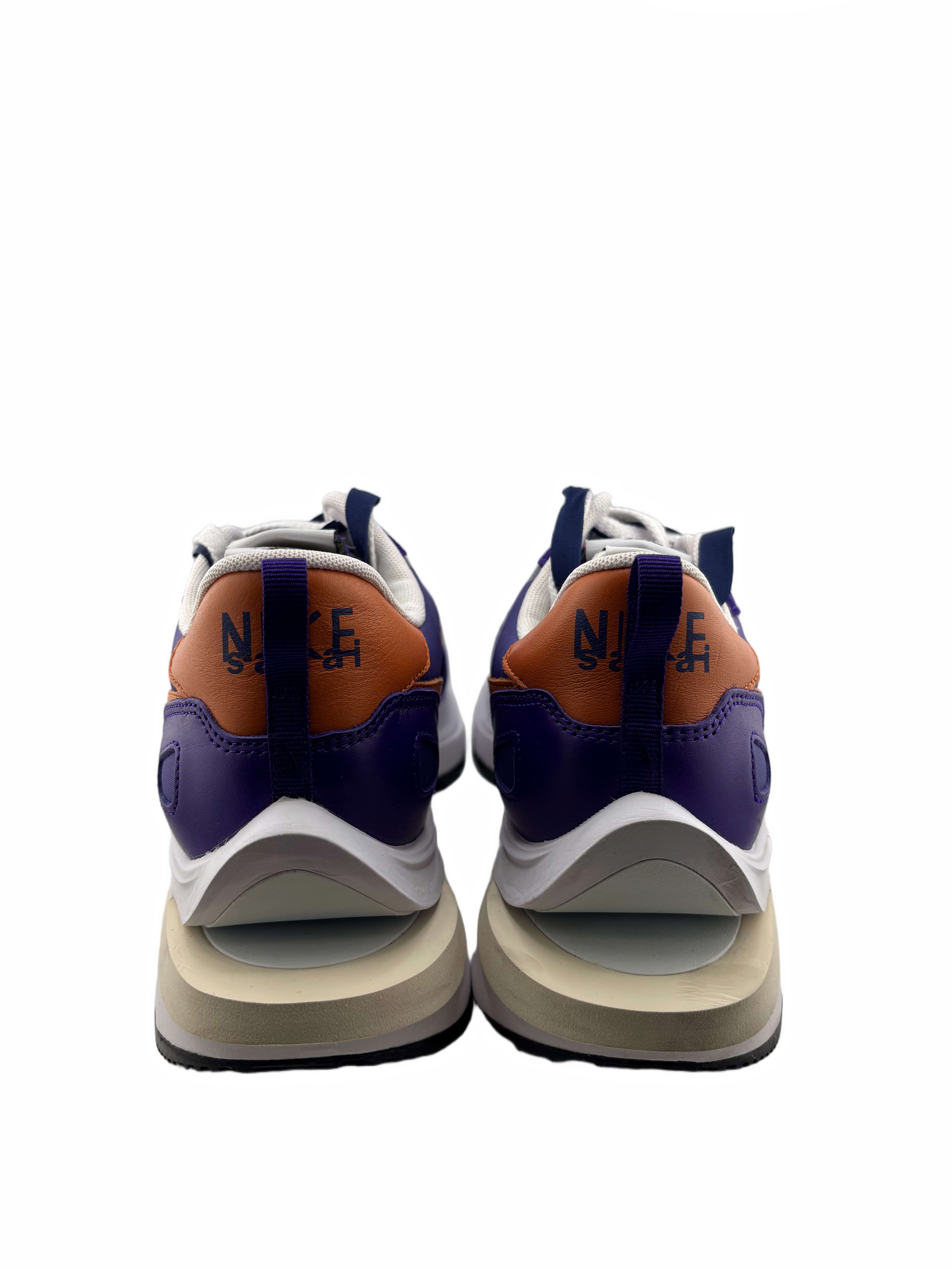 Nike Vaporwaffle sacai Dark Iris