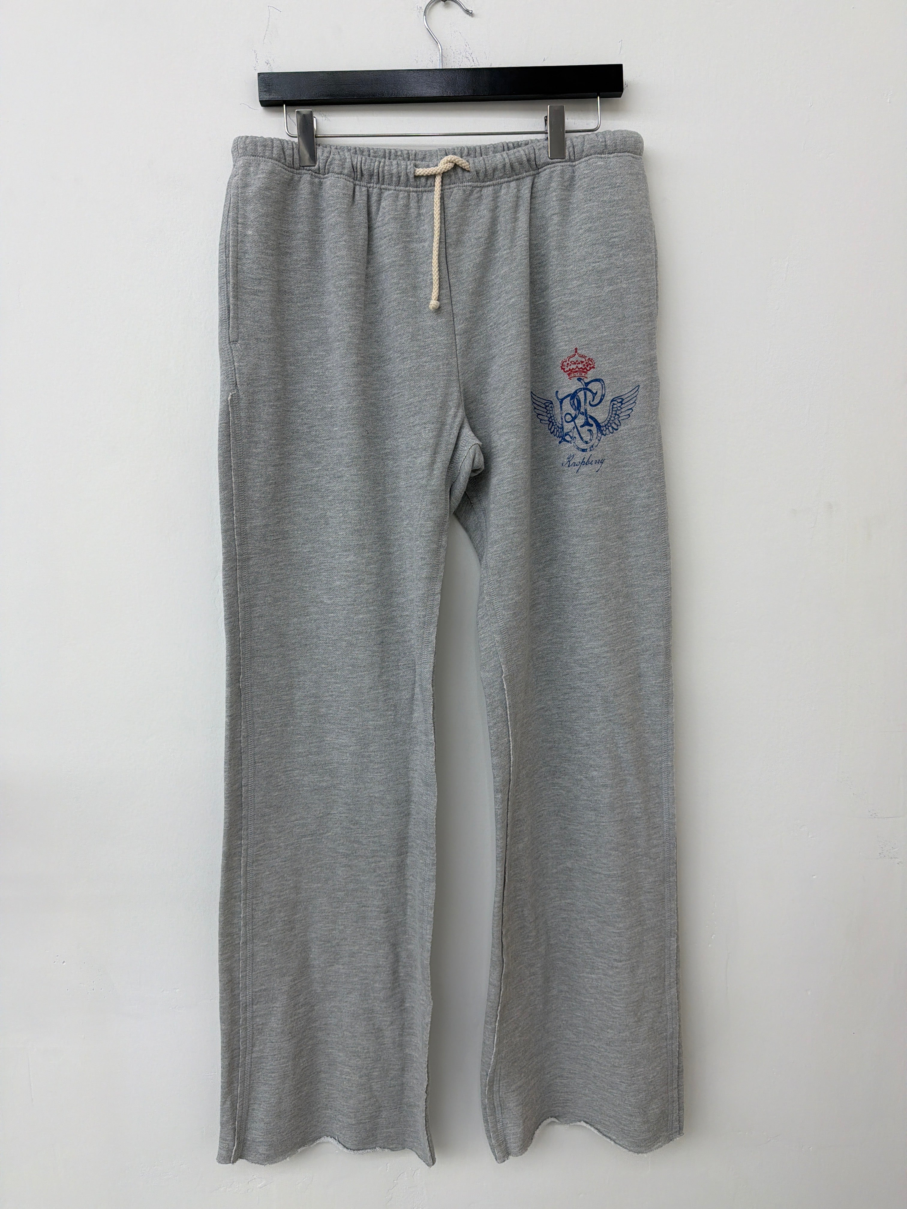 GV Gallery Raspberry Hills Women’s Flyaway Sweats