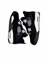 Jordan 4 Retro White Thunder
