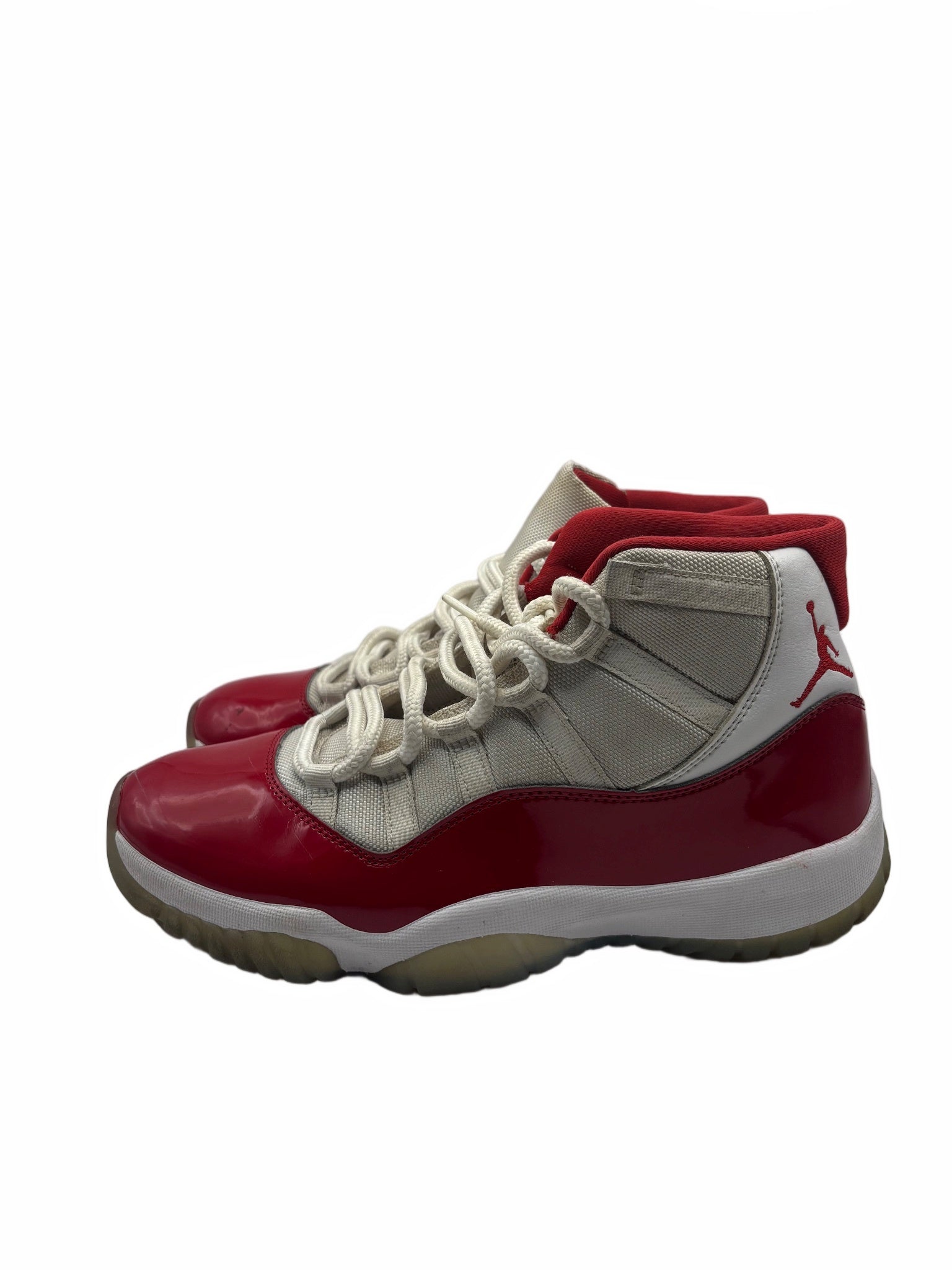 Jordan 11 Retro Cherry (2022)