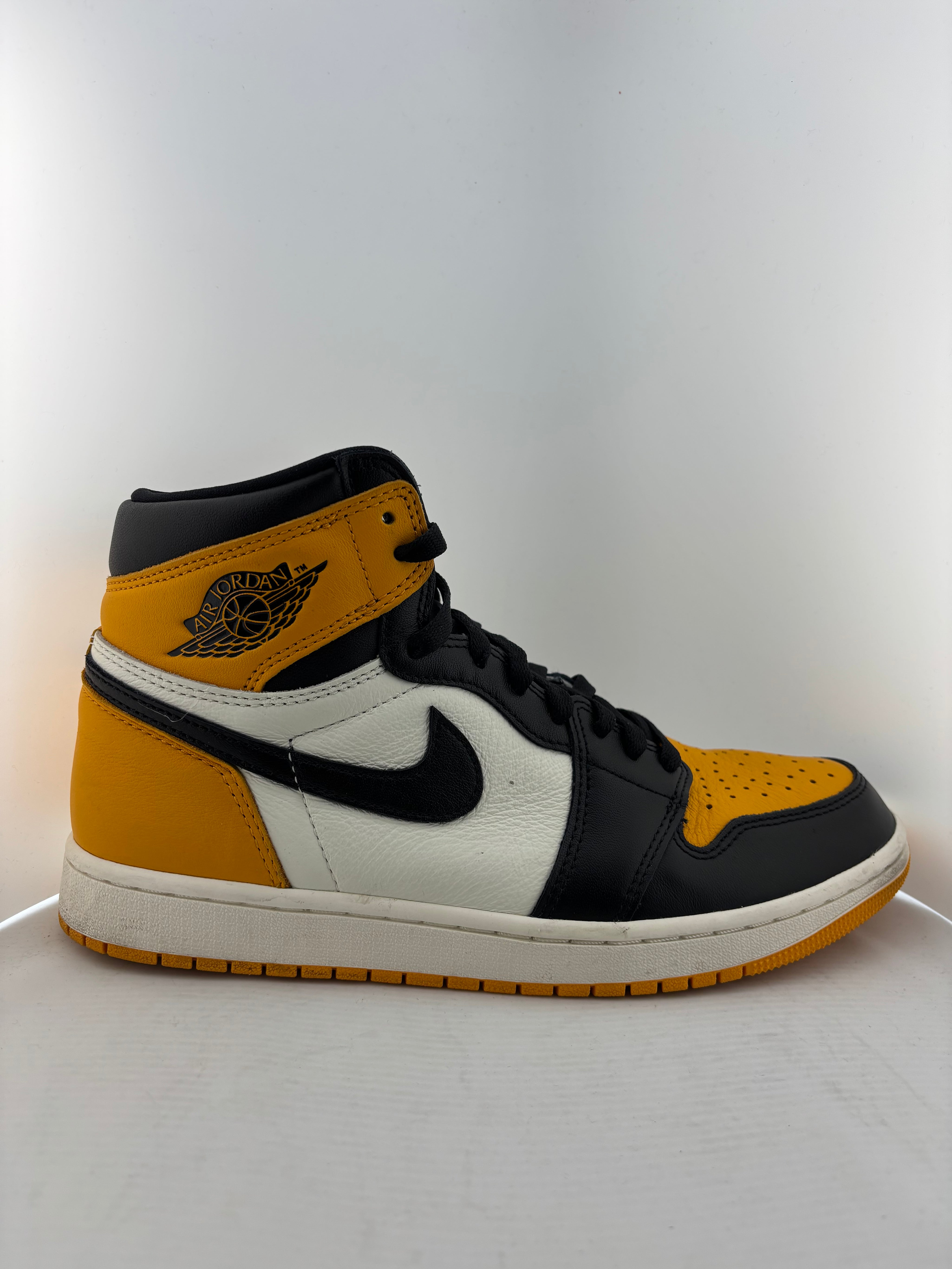 Jordan 1 Retro High OG Taxi