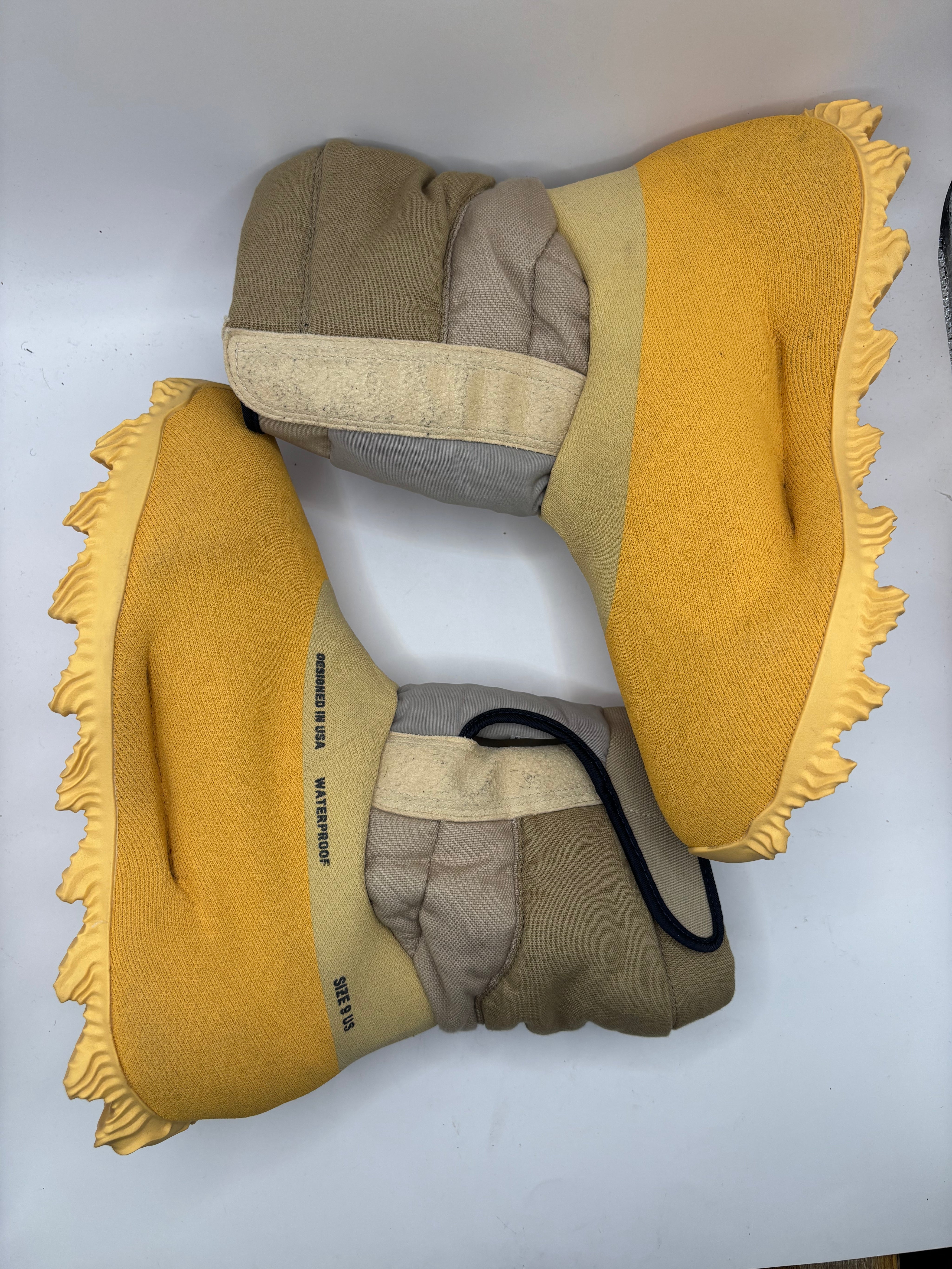 adidas Yeezy Knit RNR Boot Sulfur