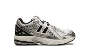 New Balance 1906R Silver Metallic Black (GS)