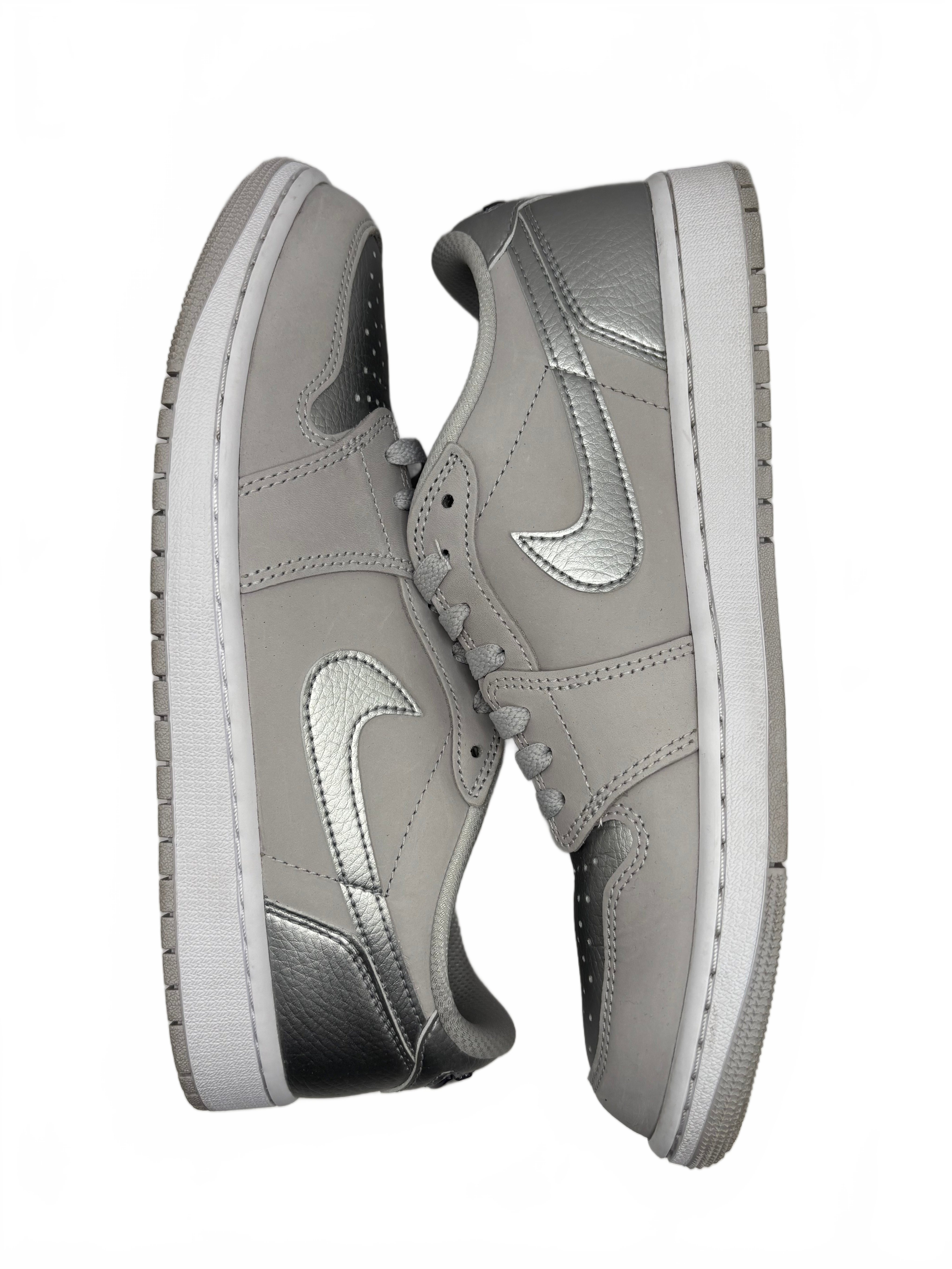 Jordan 1 Low OG Metallic Silver