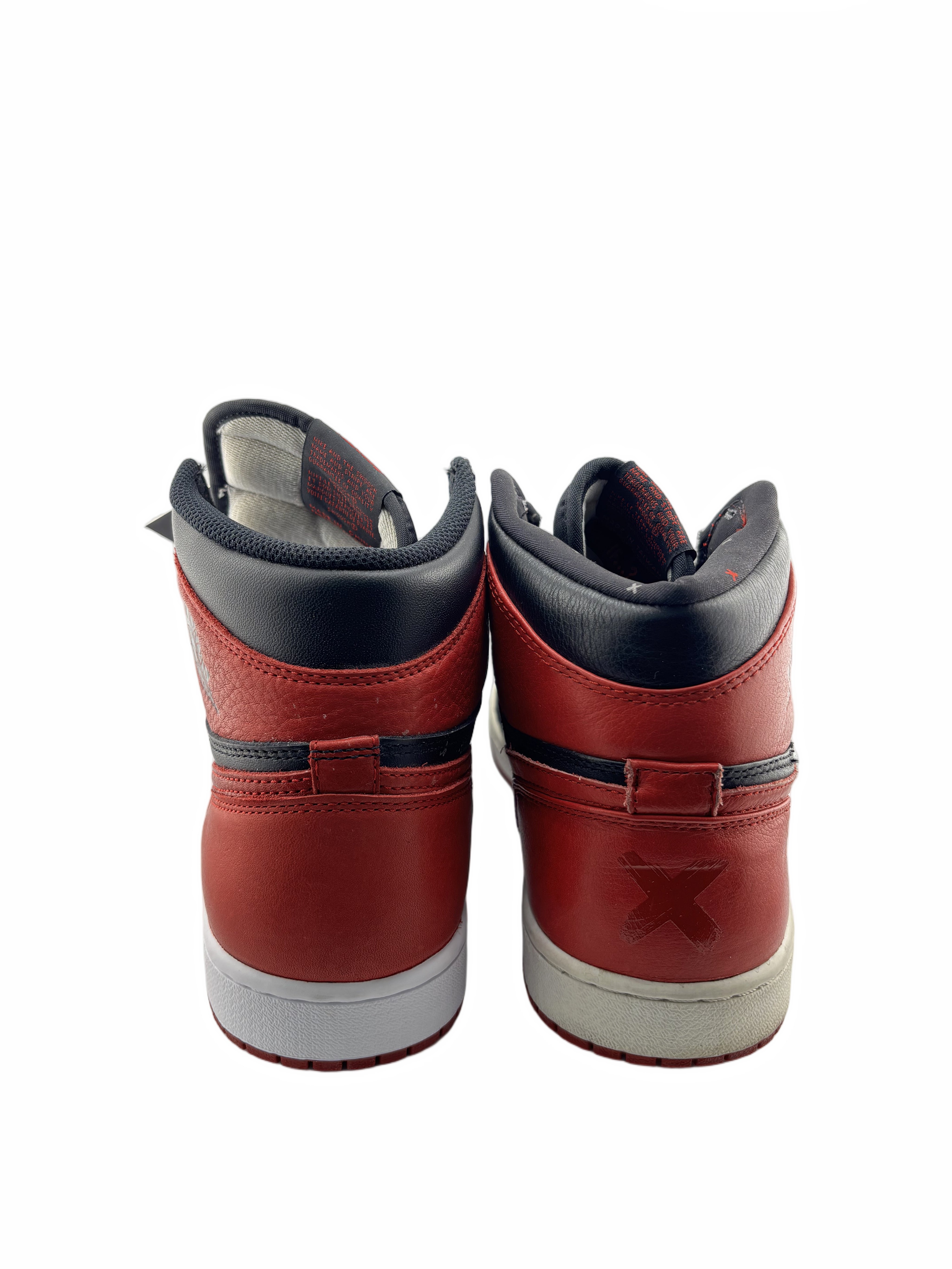 Jordan 1 Retro Banned (B-Grade) (2011)