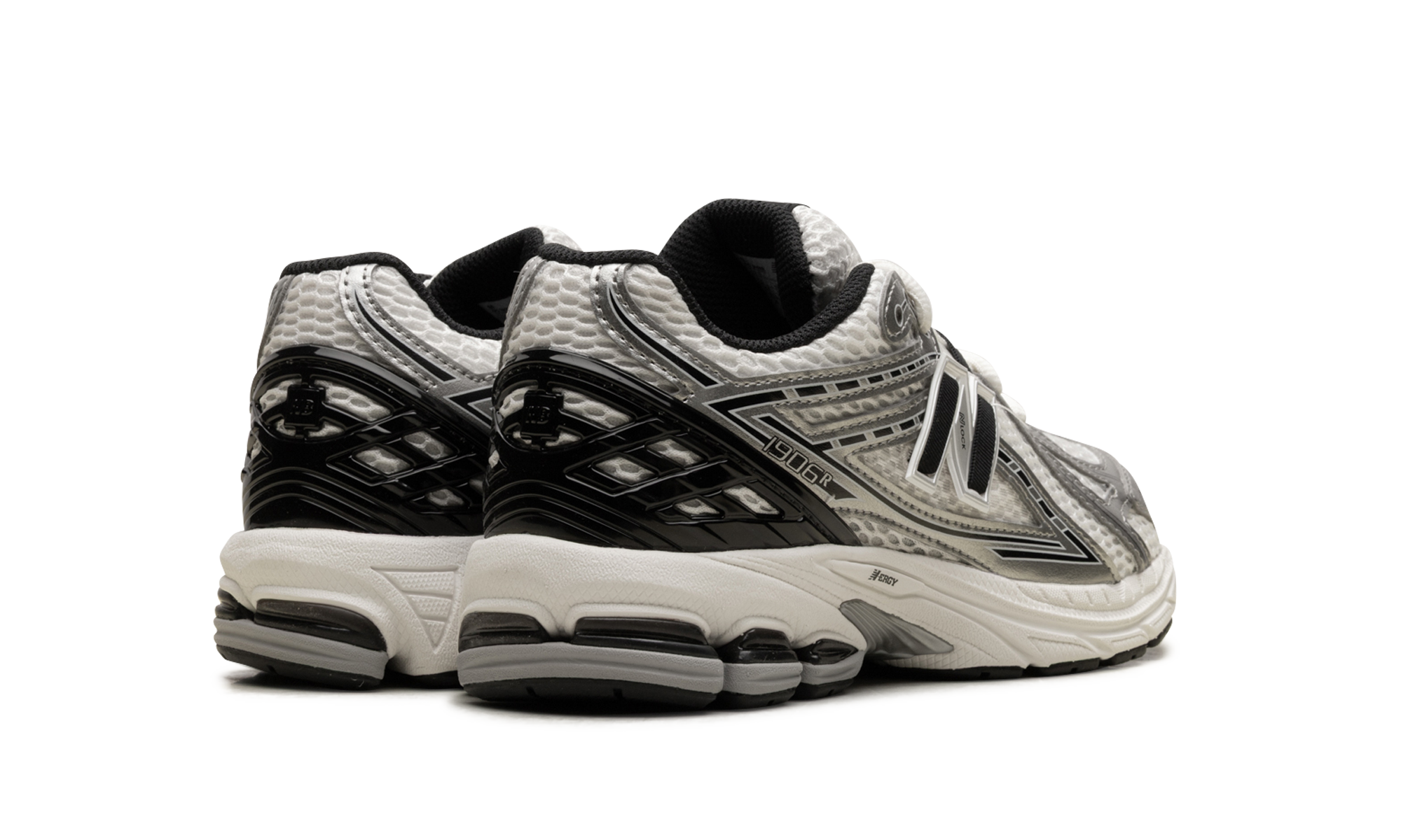 New Balance 1906R Silver Metallic Black (GS)