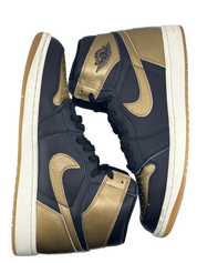 Jordan 1 Retro High OG Black Metallic Gold