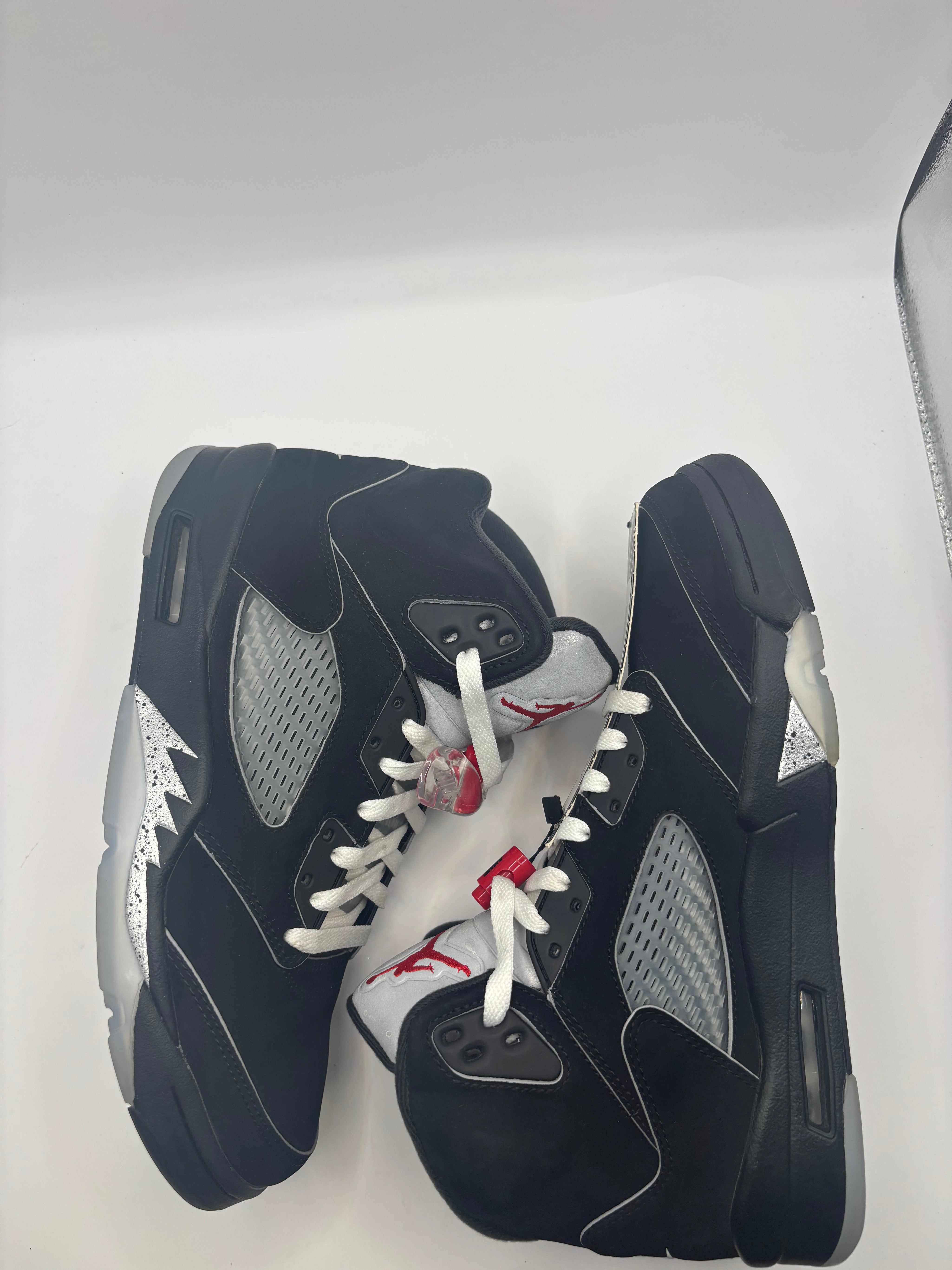 Jordan 5 Retro OG Black Metallic Reimagined