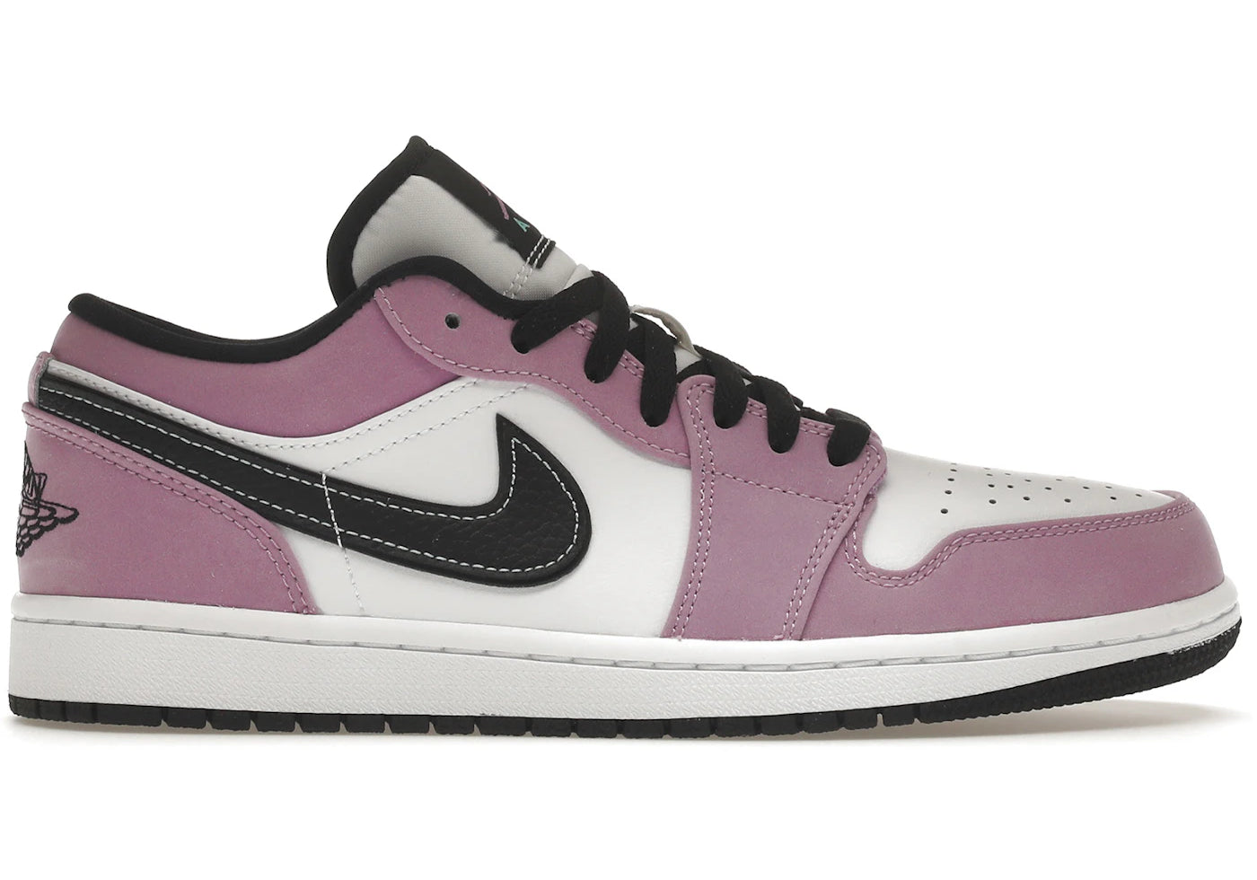 Air-Jordan-1-Low-SE-Violet-Shock-White-Black-Product.webp