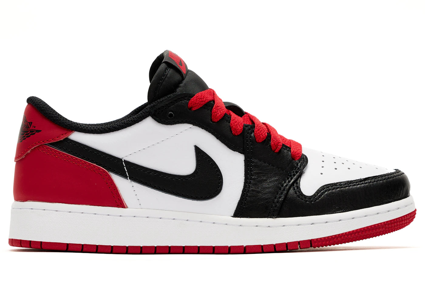 Air-Jordan-1-Retro-Low-OG-Black-Toe-2023-GS-Product_90167e95-d8dc-4c1e-94c7-ff8ad4168d7e.webp