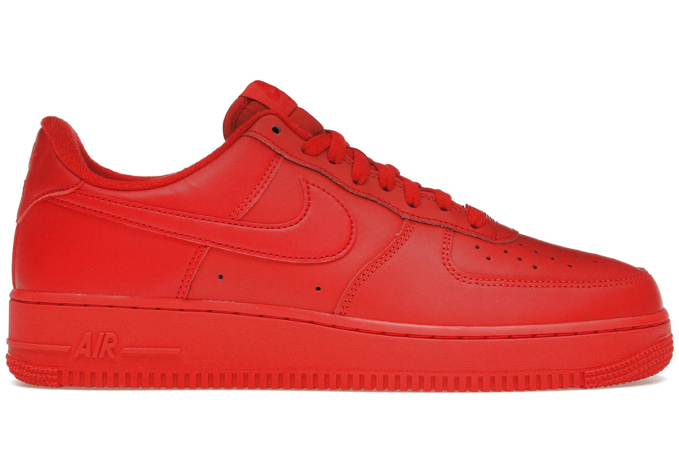 Nike-Air-Force-1-Low-Triple-Red-Product.webp