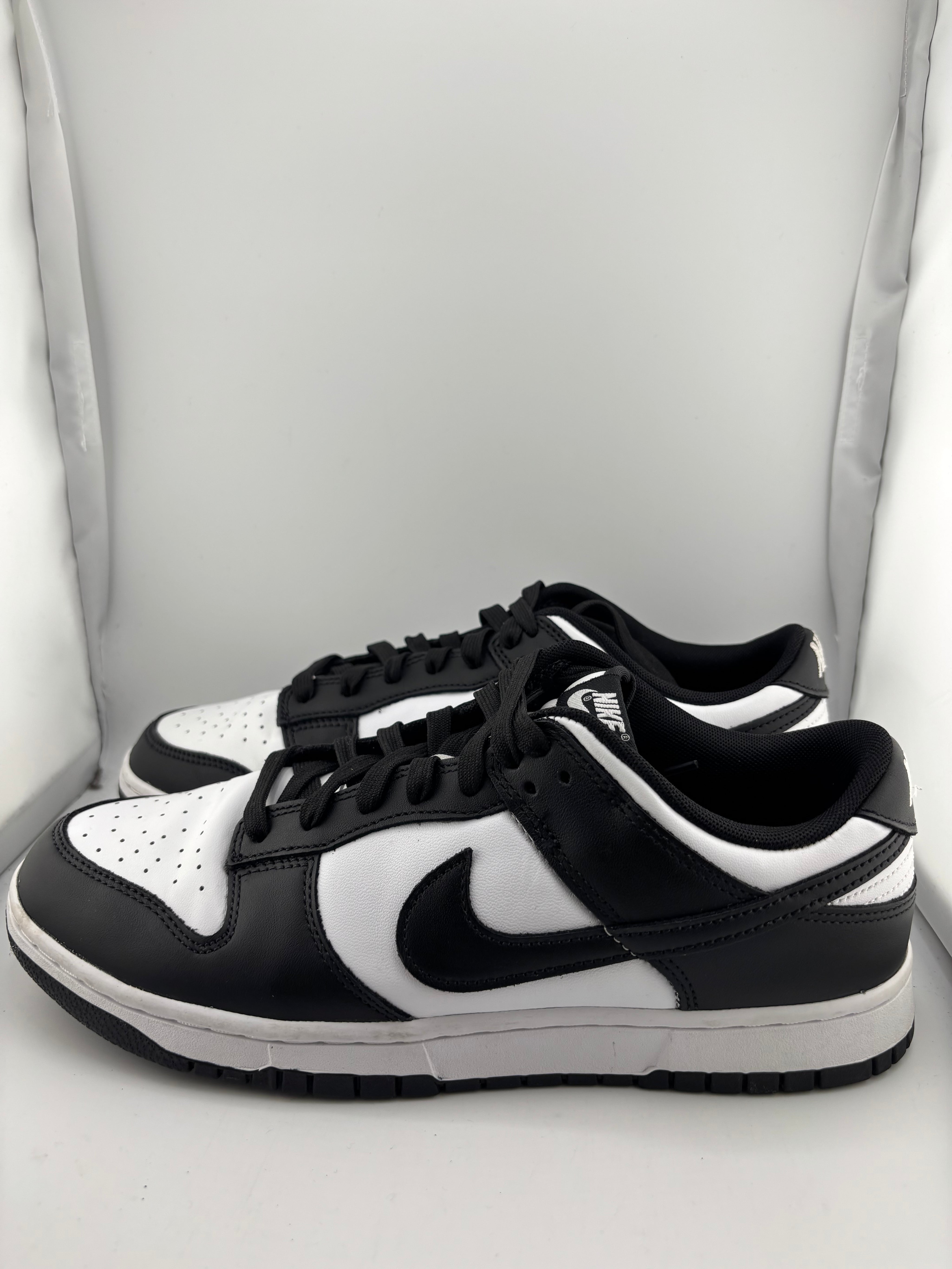 Nike Dunk Low Retro White Black Panda