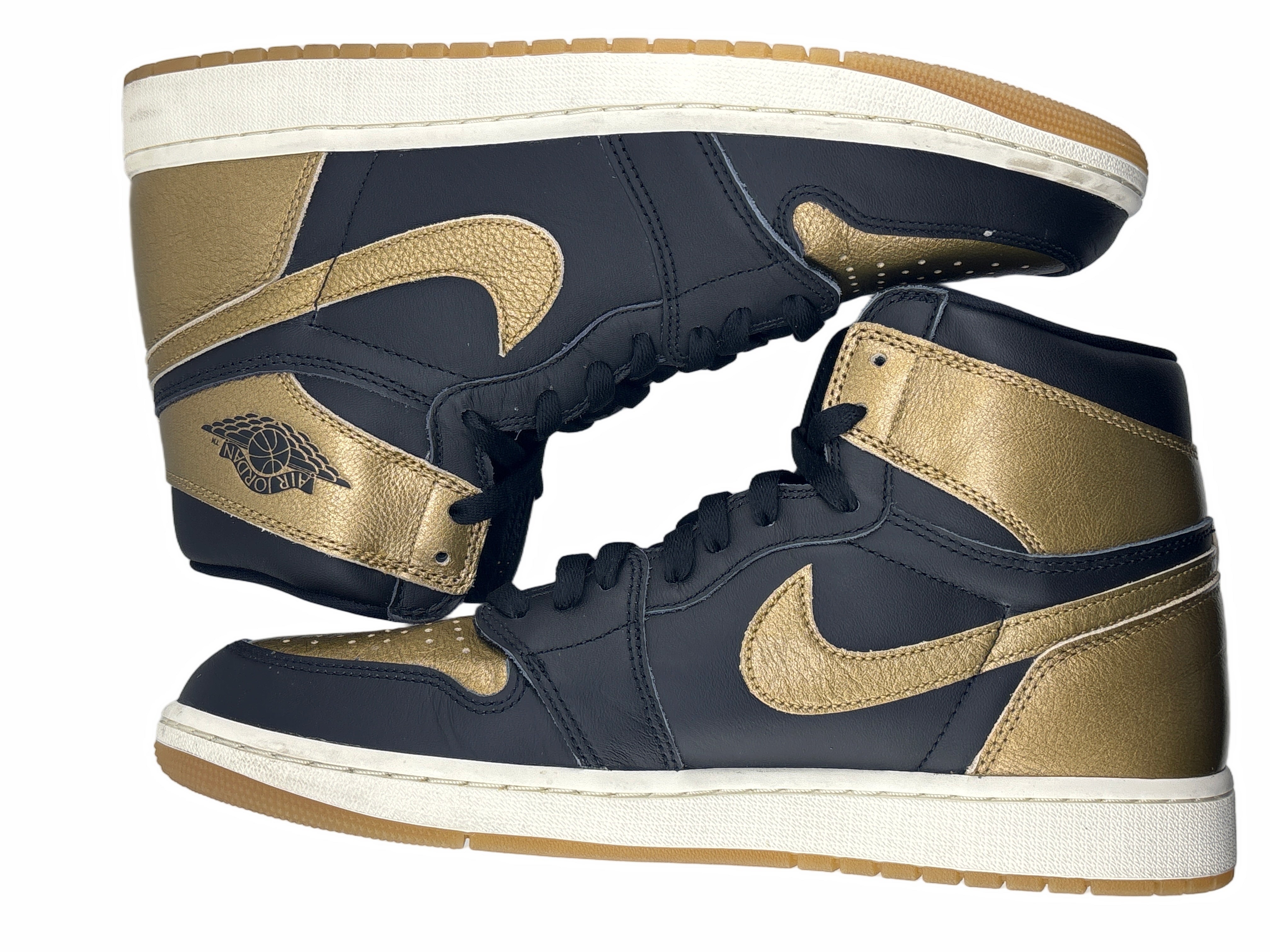 Jordan 1 Retro High OG Black Metallic Gold