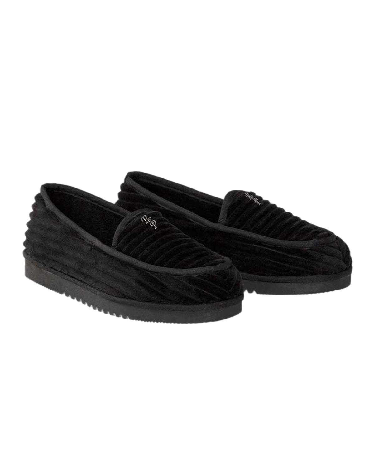 GV Gallery Deebo Slippers Blacks