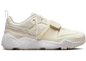 Nike Zoom Field Jaxx SP Travis Scott Sail