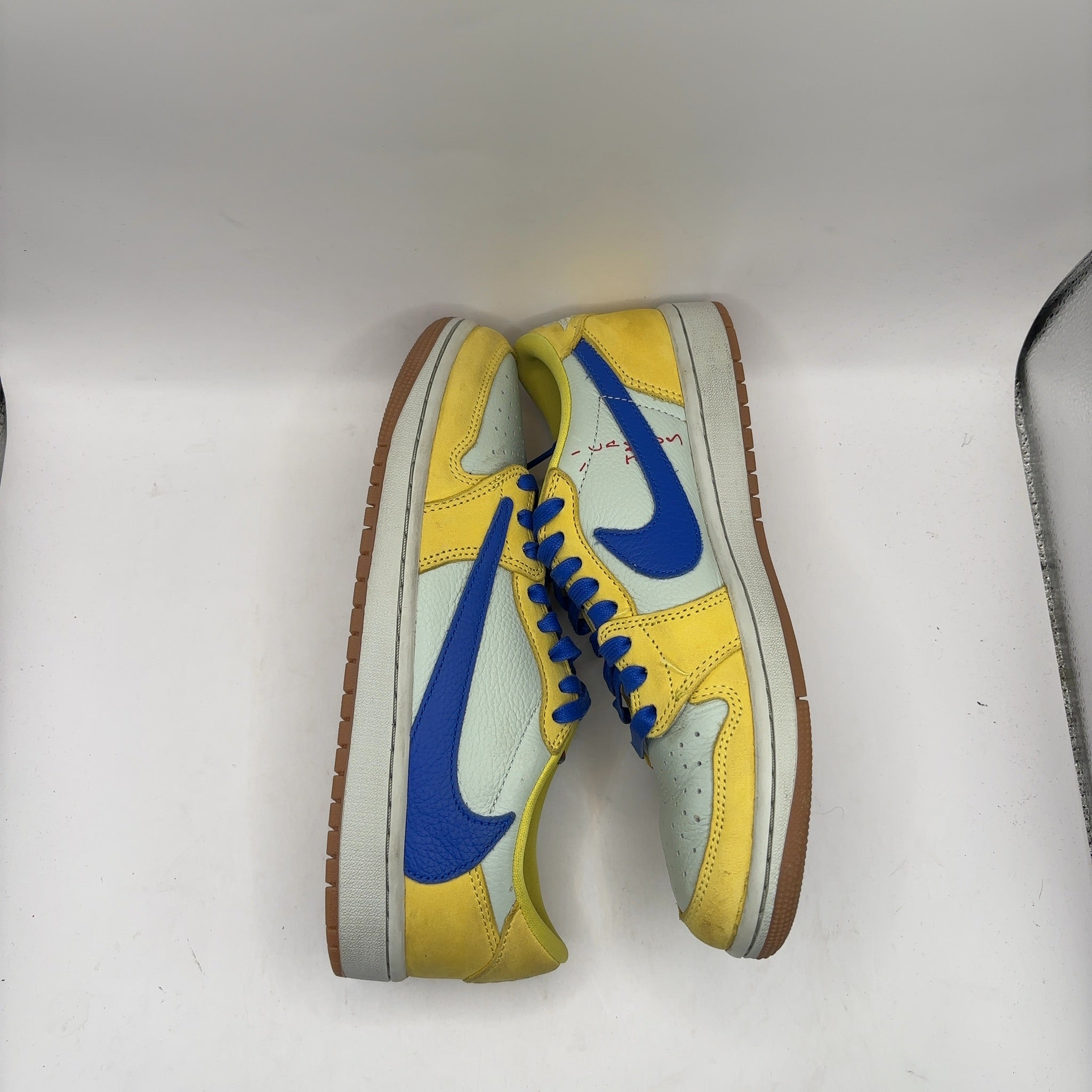Jordan 1 Retro Low OG SP Travis Scott Canary (Women's)