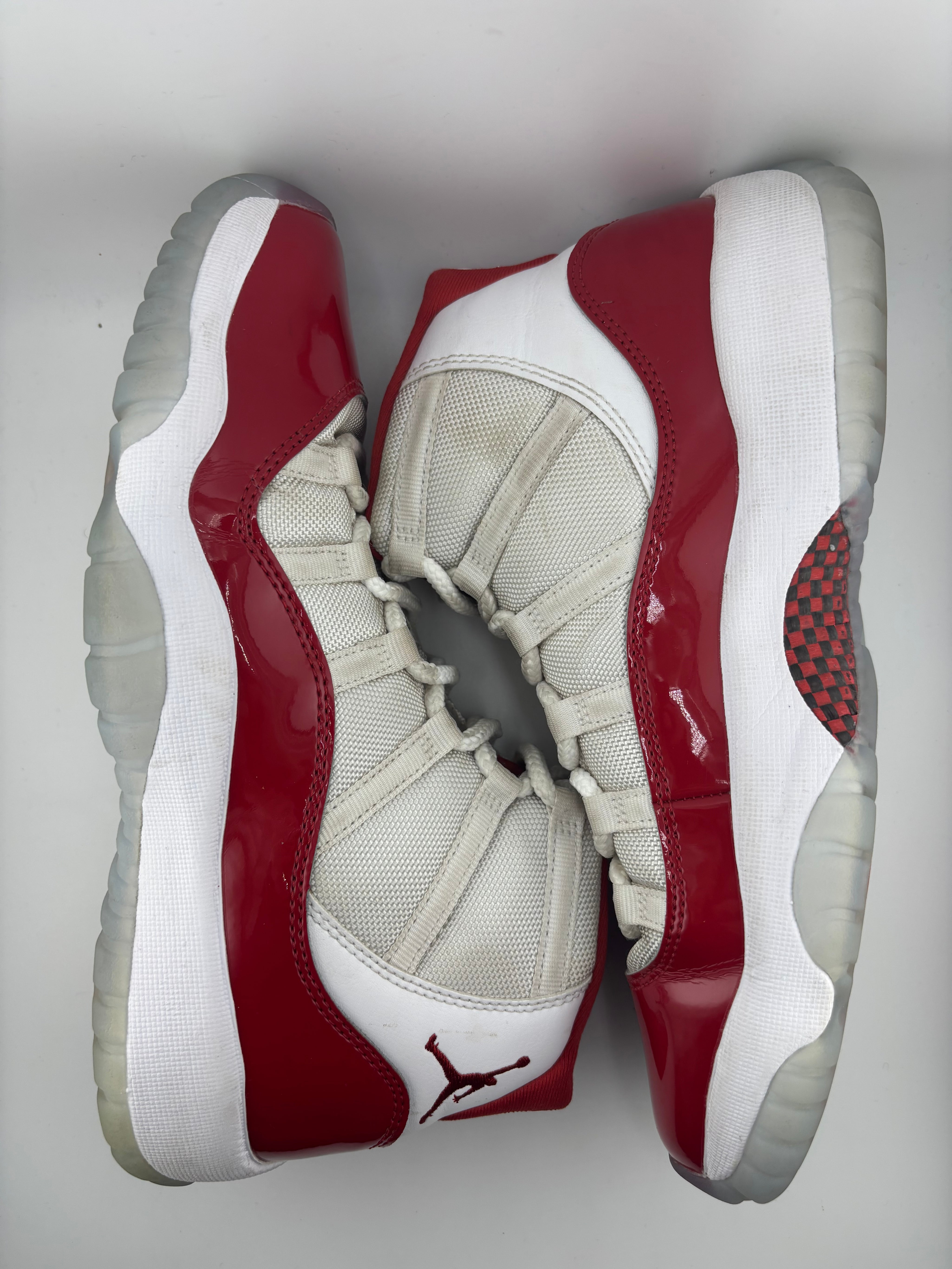 Jordan 11 Retro Cherry (2022) (GS)