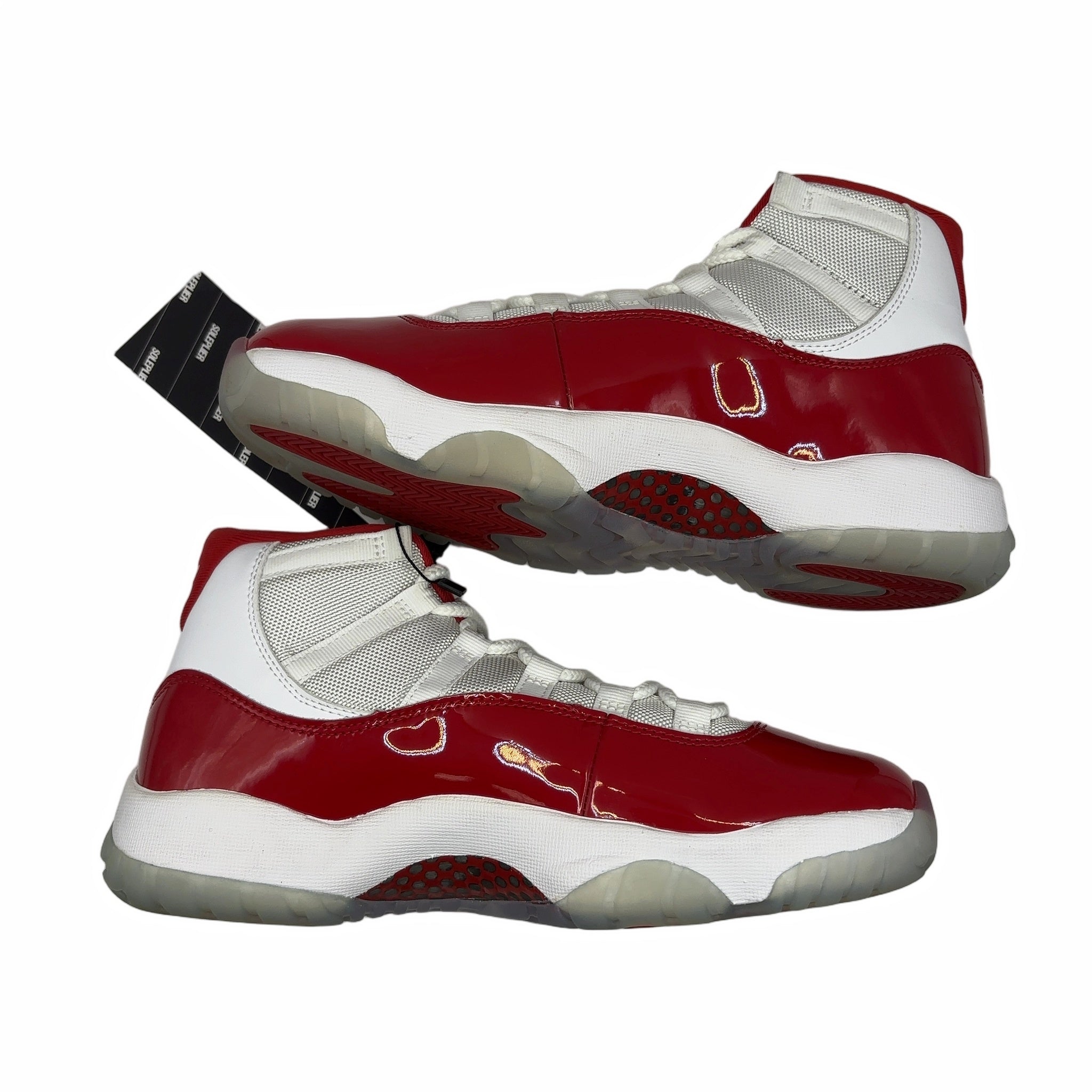 Jordan 11 Retro Cherry (2022)