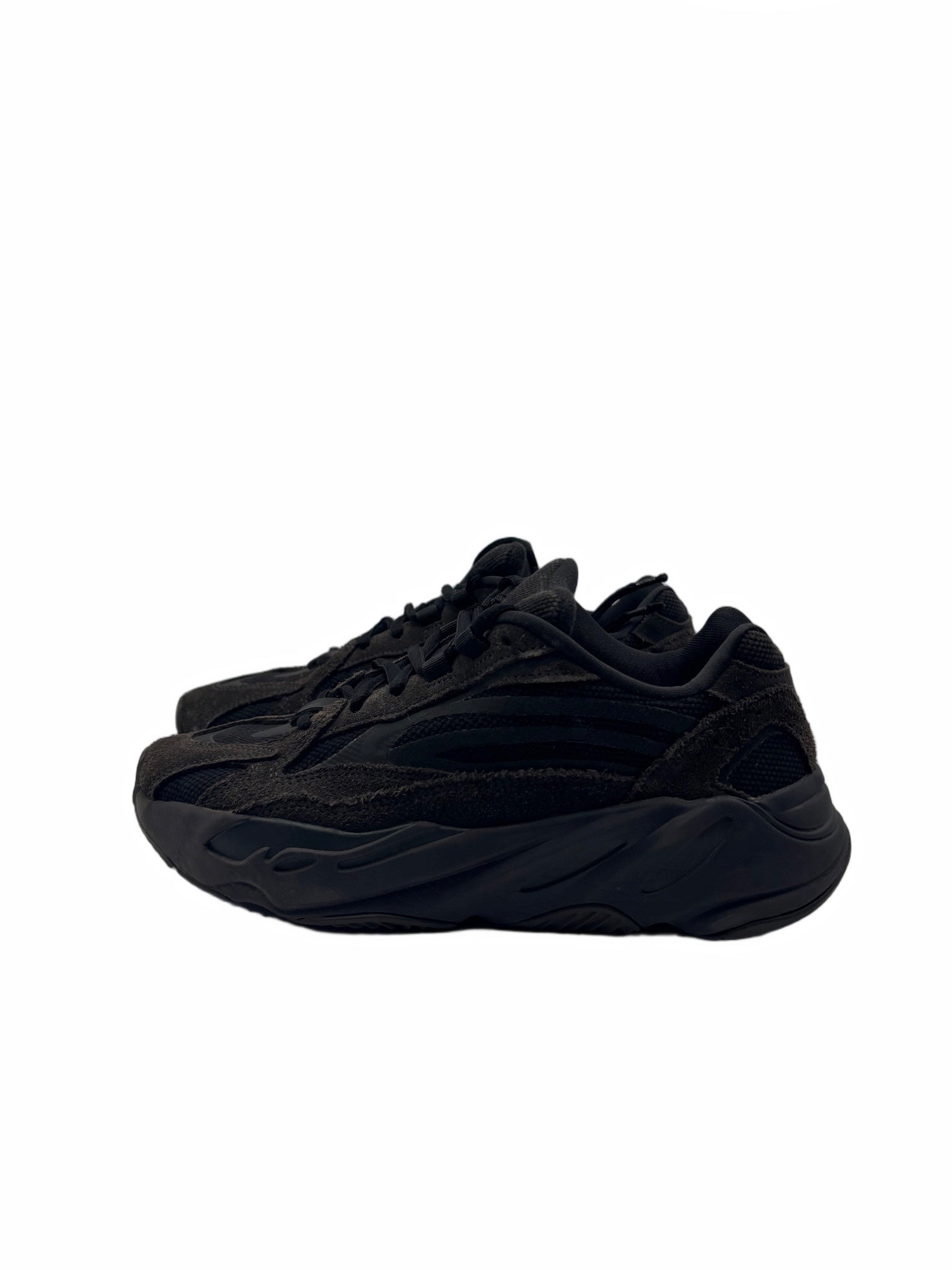 adidas Yeezy Boost 700 V2 Vanta