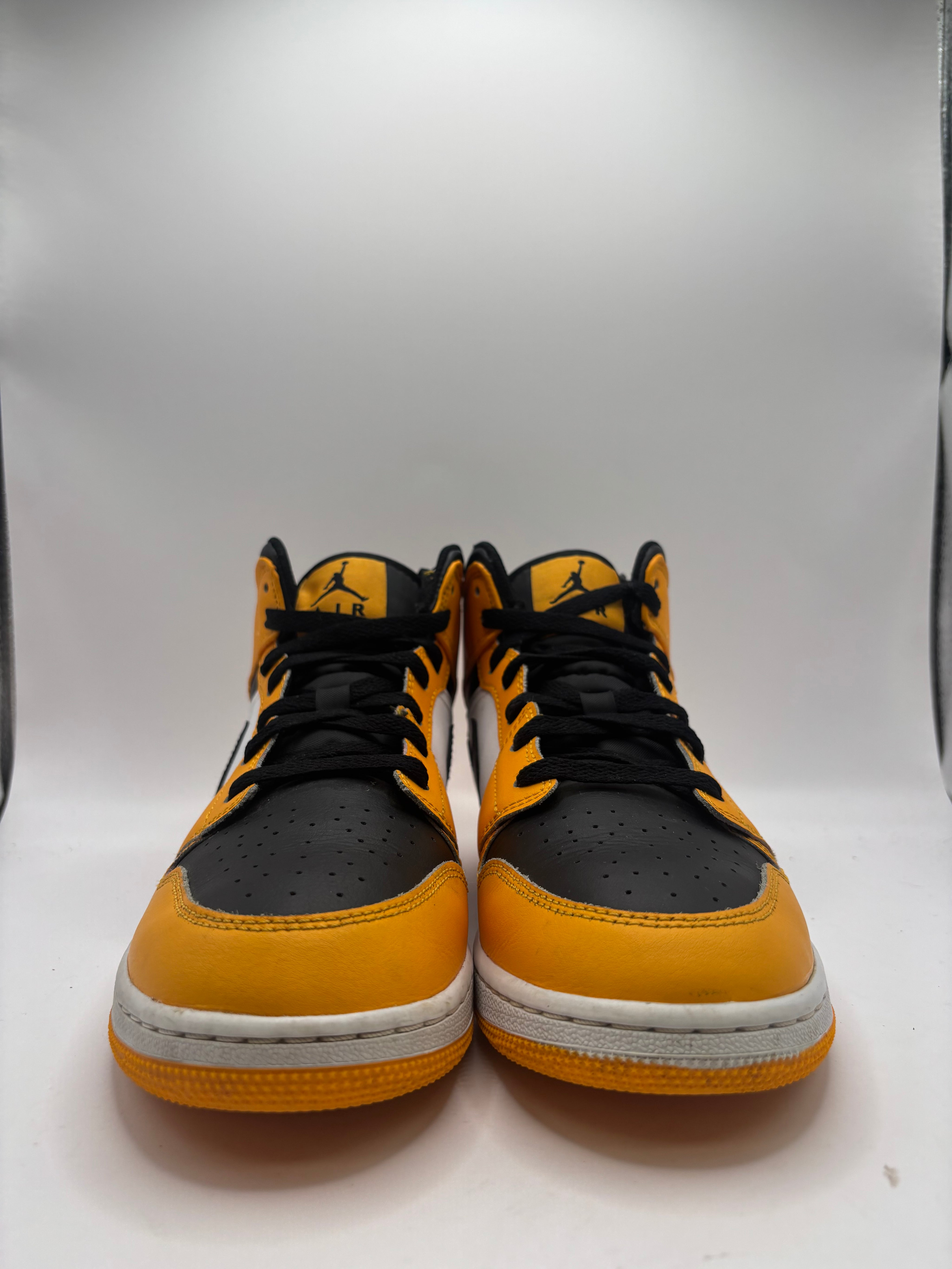Air Jordan 1 Mid Taxi (GS)