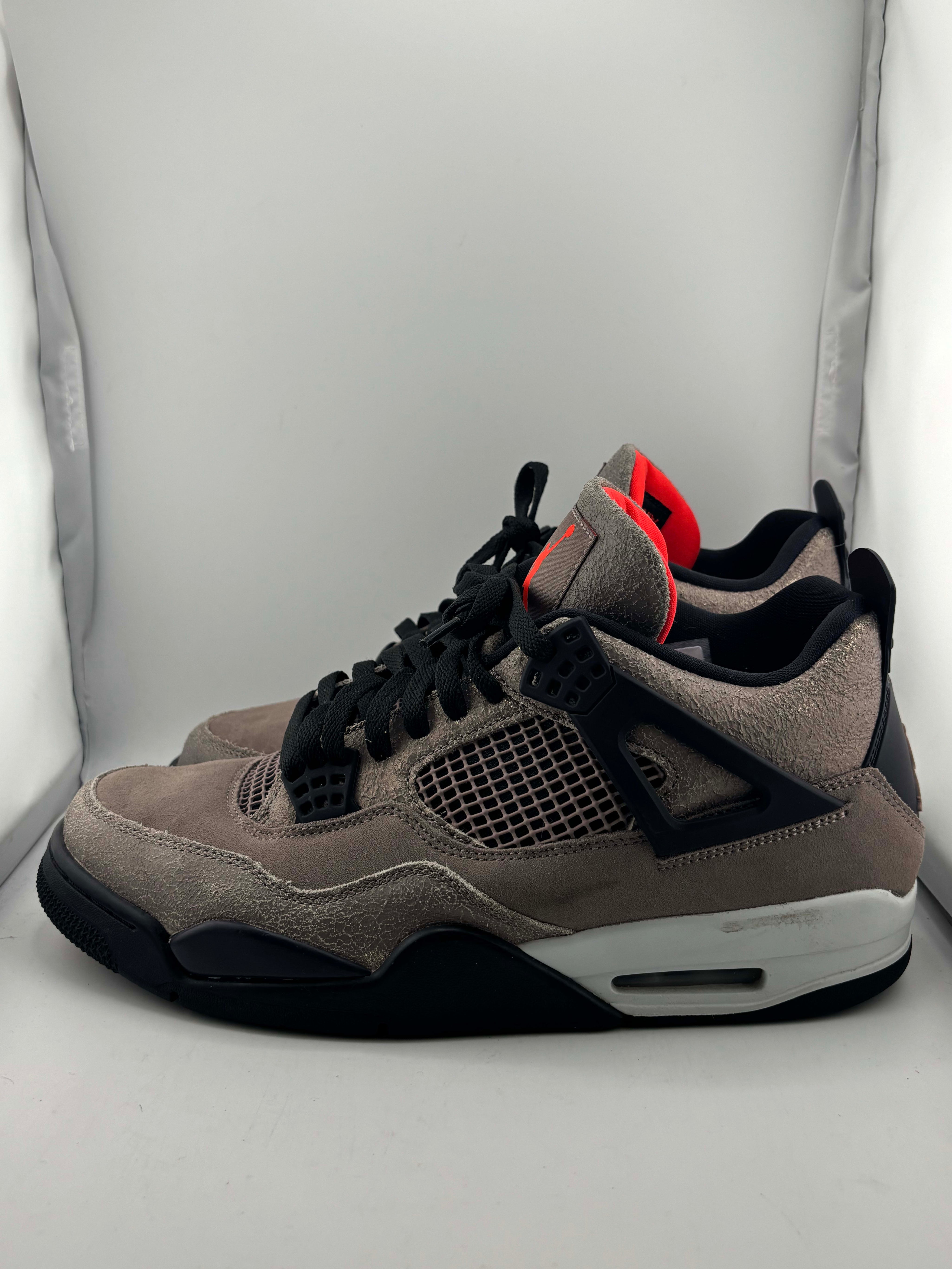 Jordan 4 Retro Taupe Haze