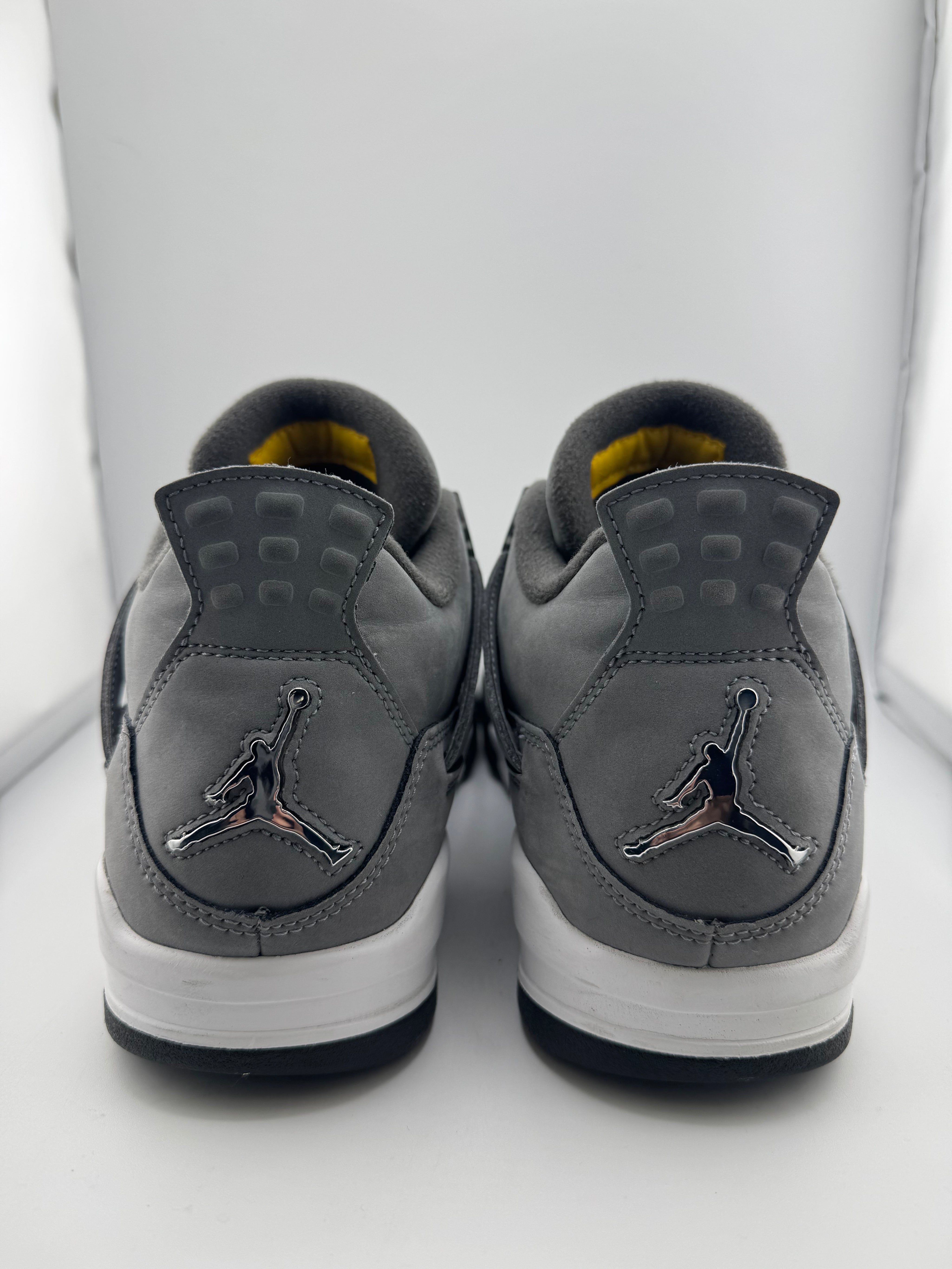 Jordan 4 Retro Cool Grey (2019)