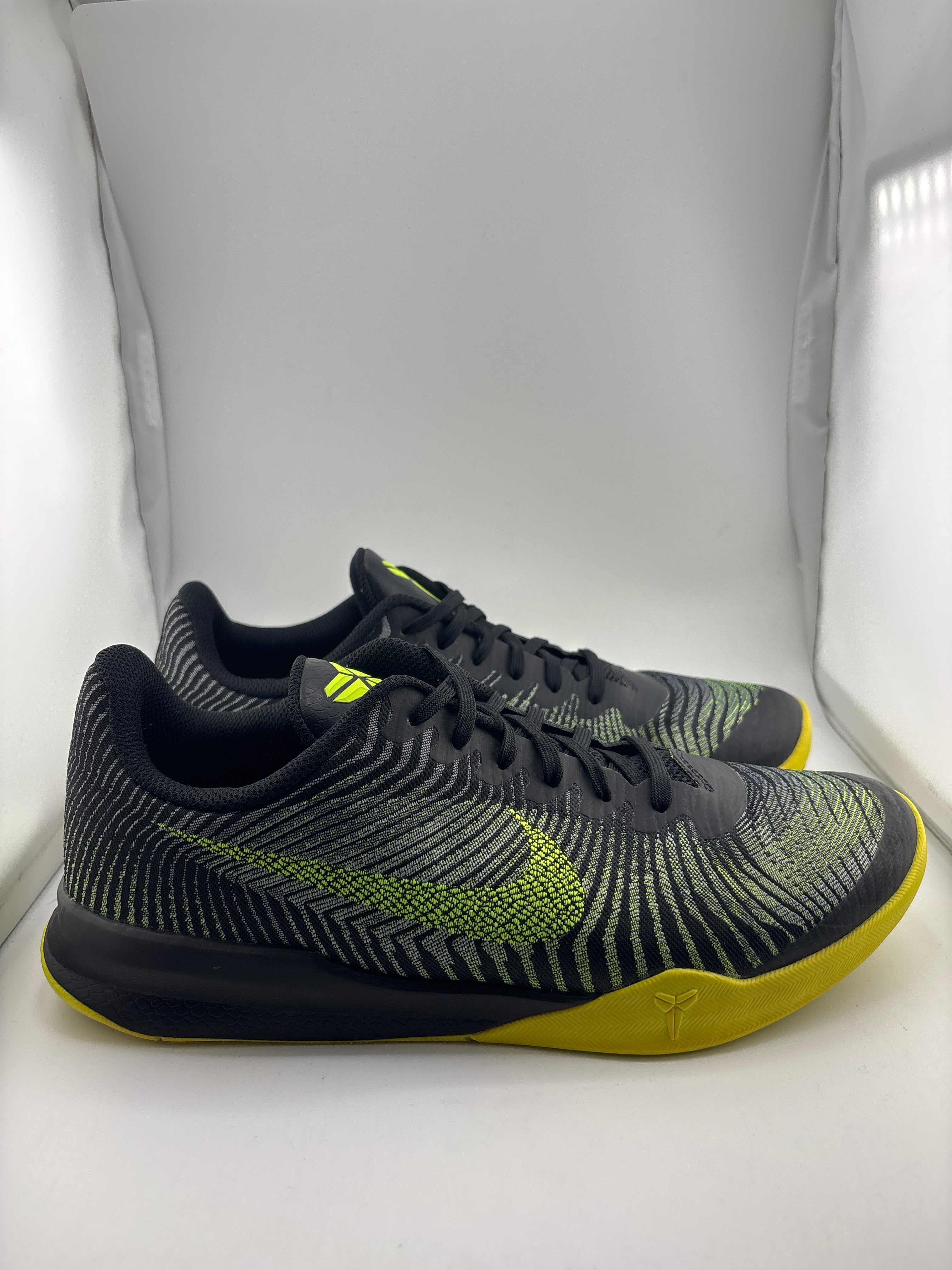Nike KB Mentality 2 Black Volt Wolf Grey