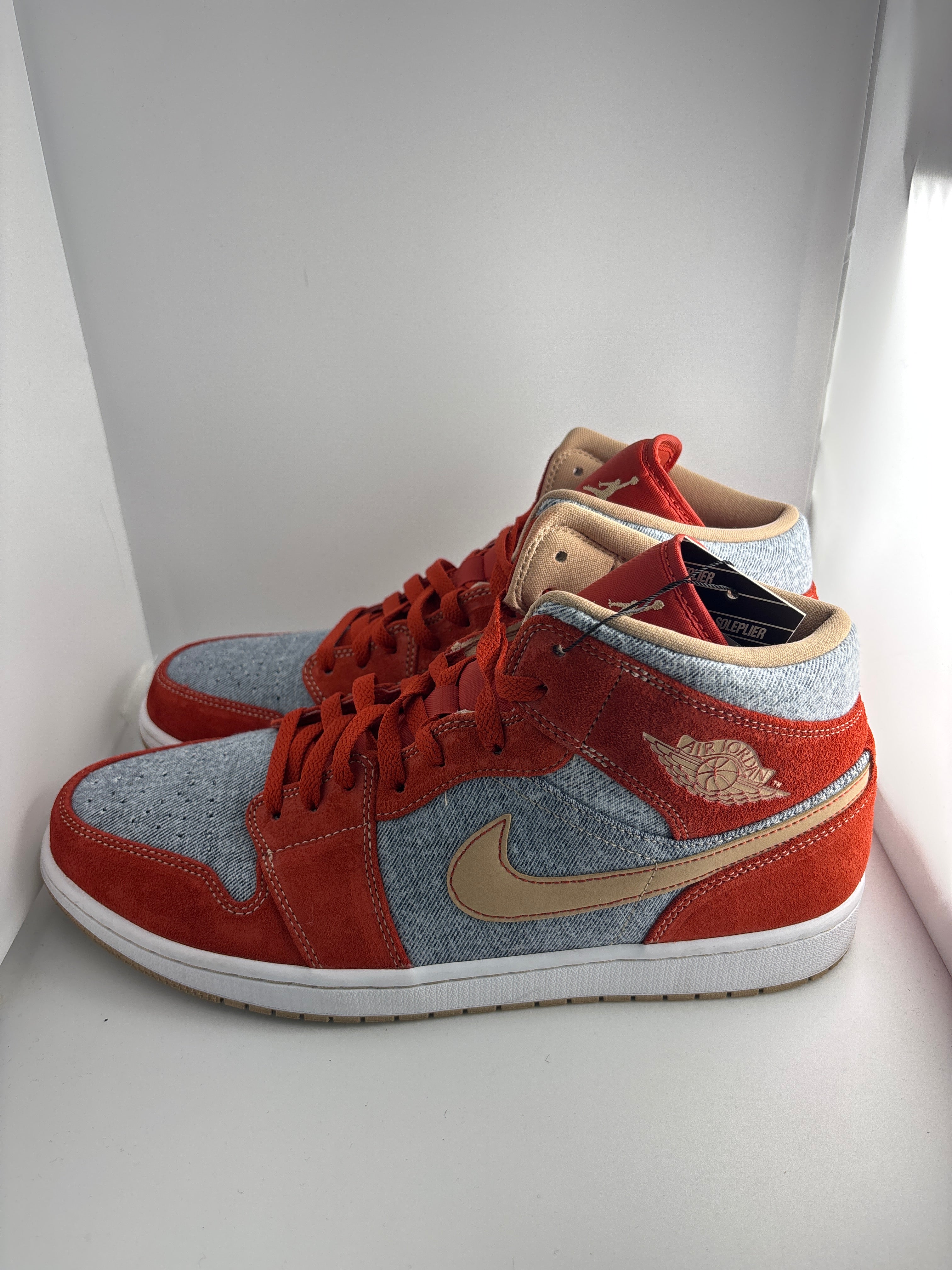 Jordan 1 Mid Denim Red