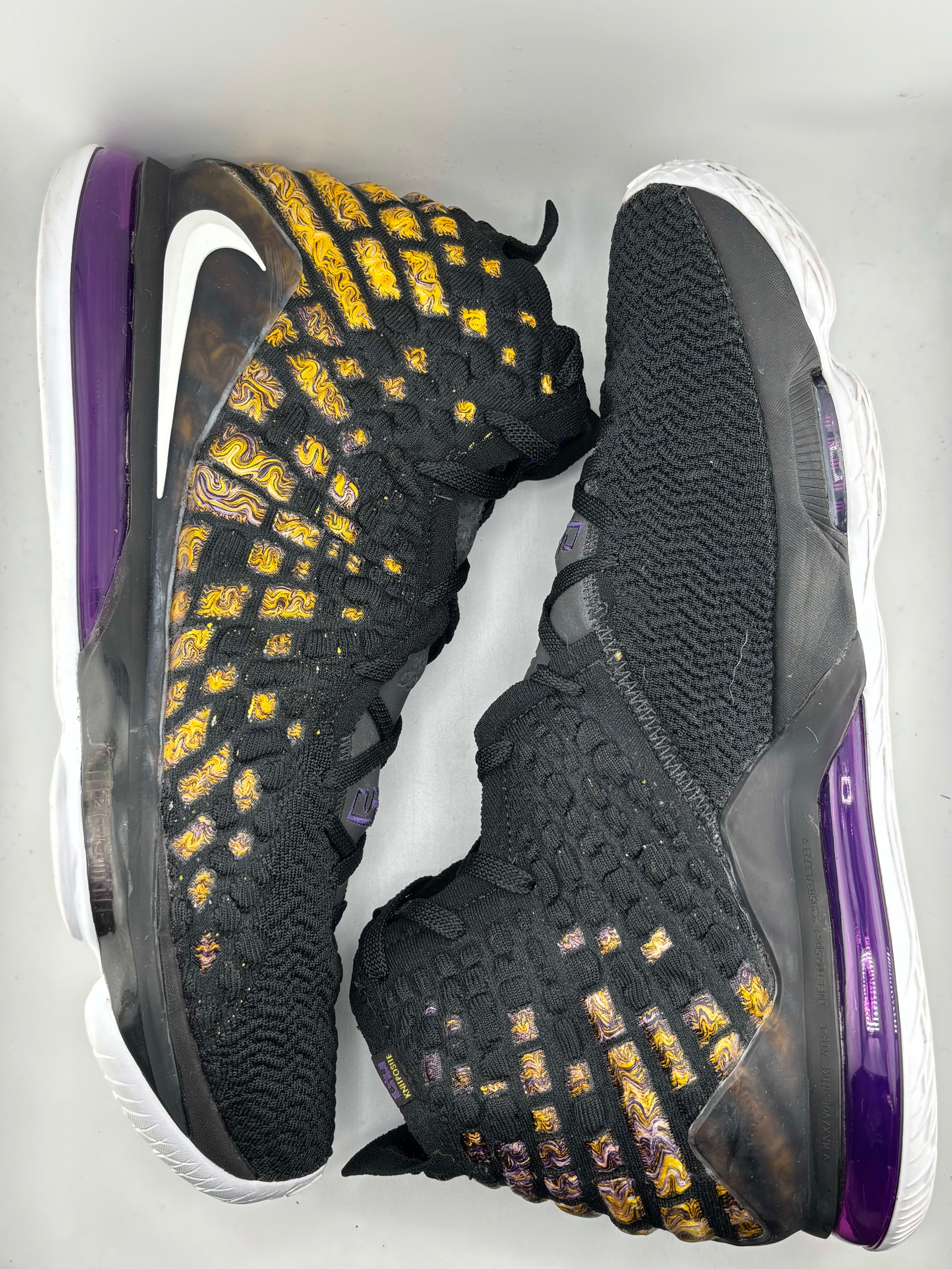 Nike LeBron 17 Lakers