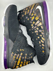 Nike LeBron 17 Lakers