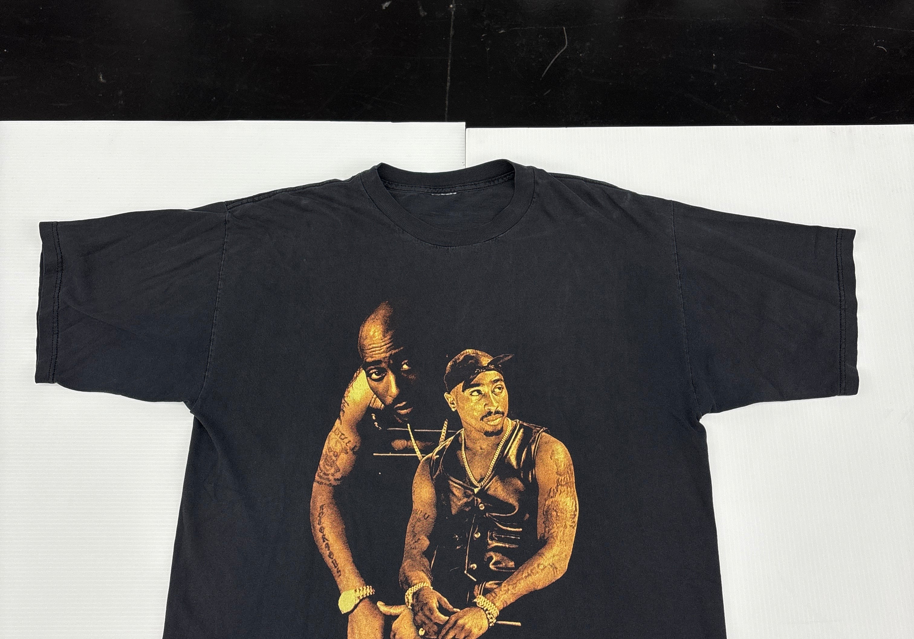 Vintage 90s 1997 2PacStop The Violence Rap Tee