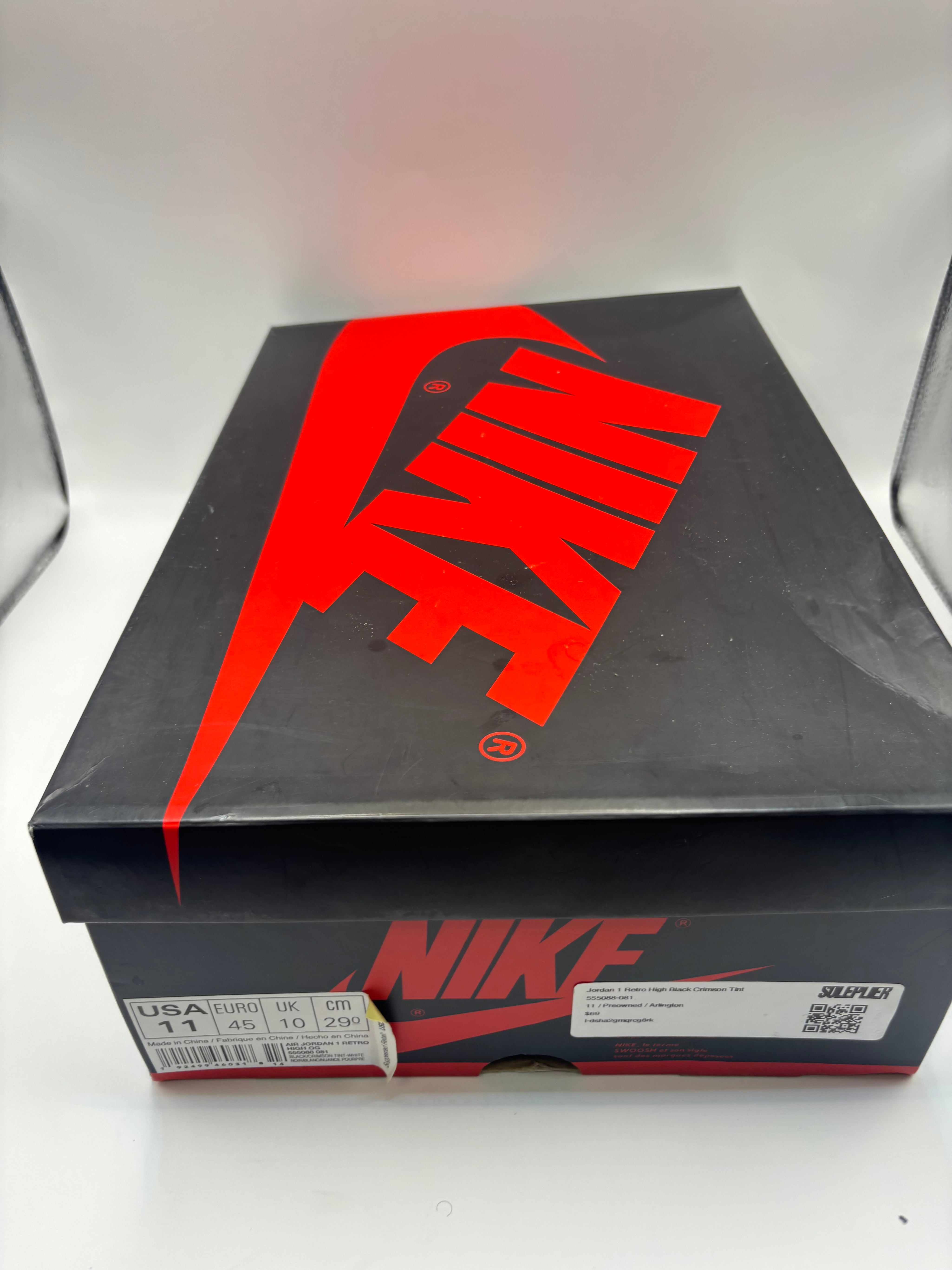 Jordan 1 Retro High Black Crimson Tint
