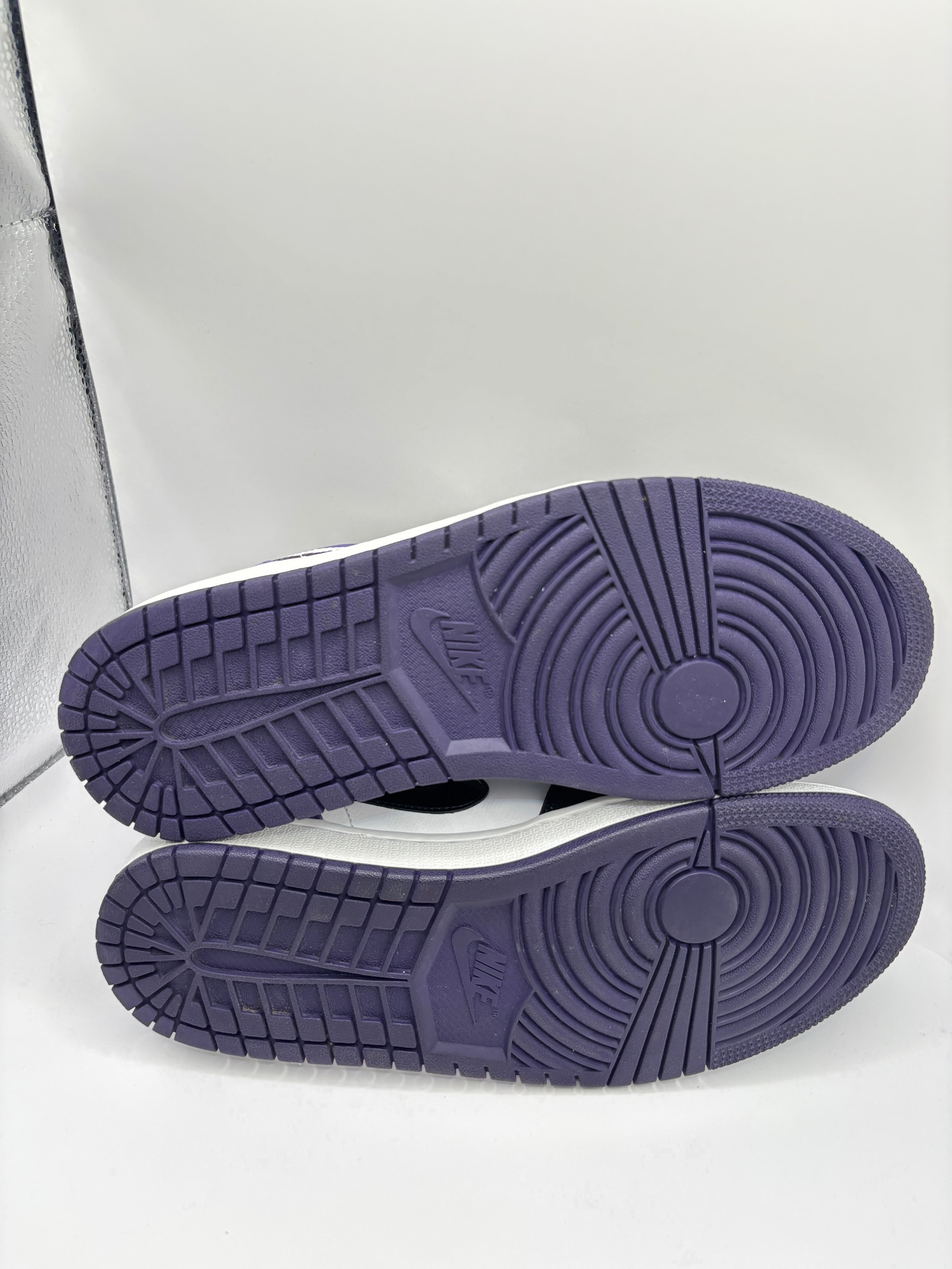 Jordan 1 Low Court Purple