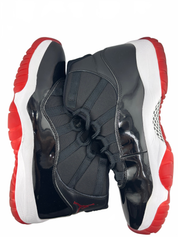 Jordan 11 Retro Playoffs Bred (2019)