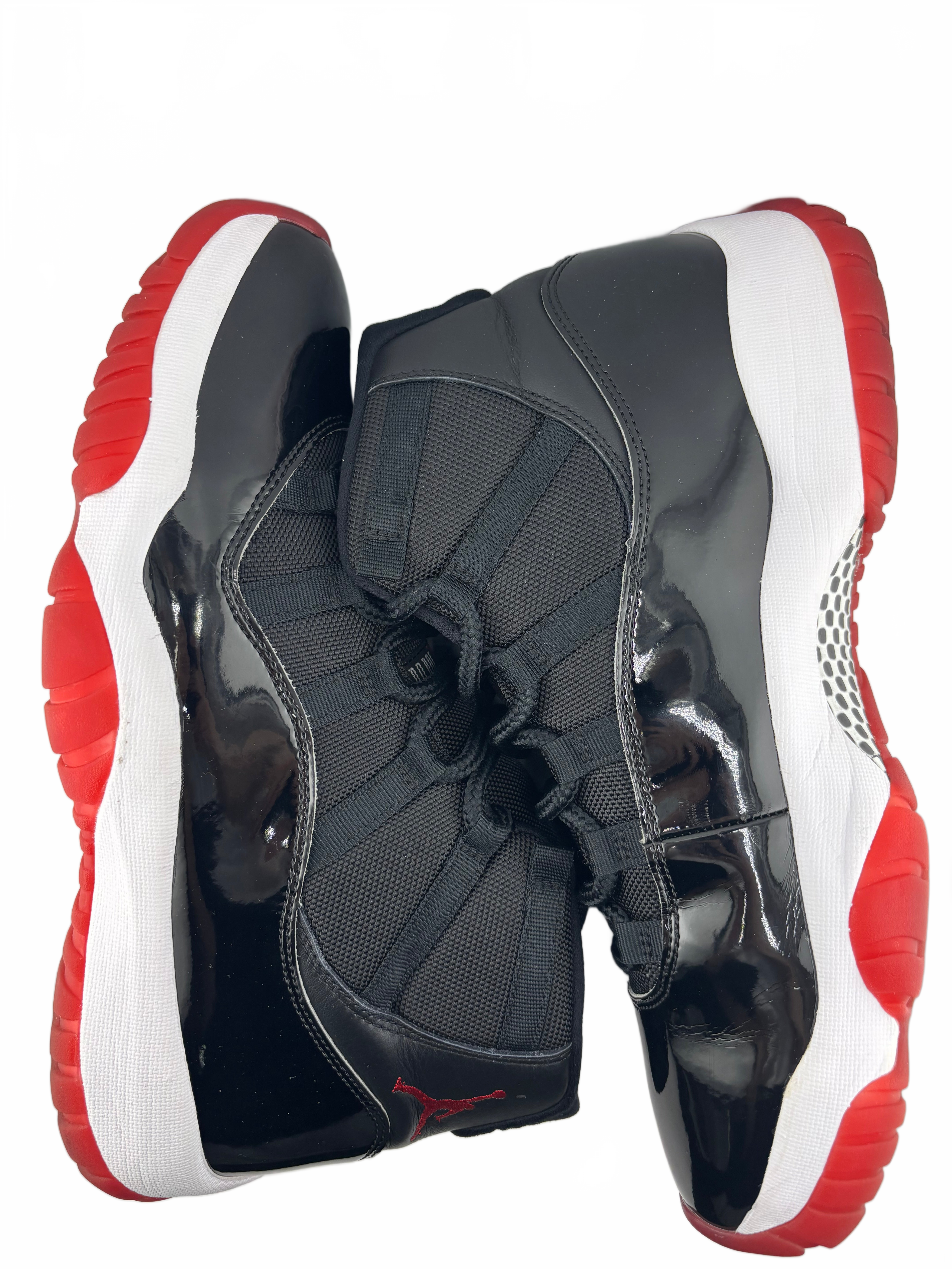 Jordan 11 Retro Playoffs Bred (2019)