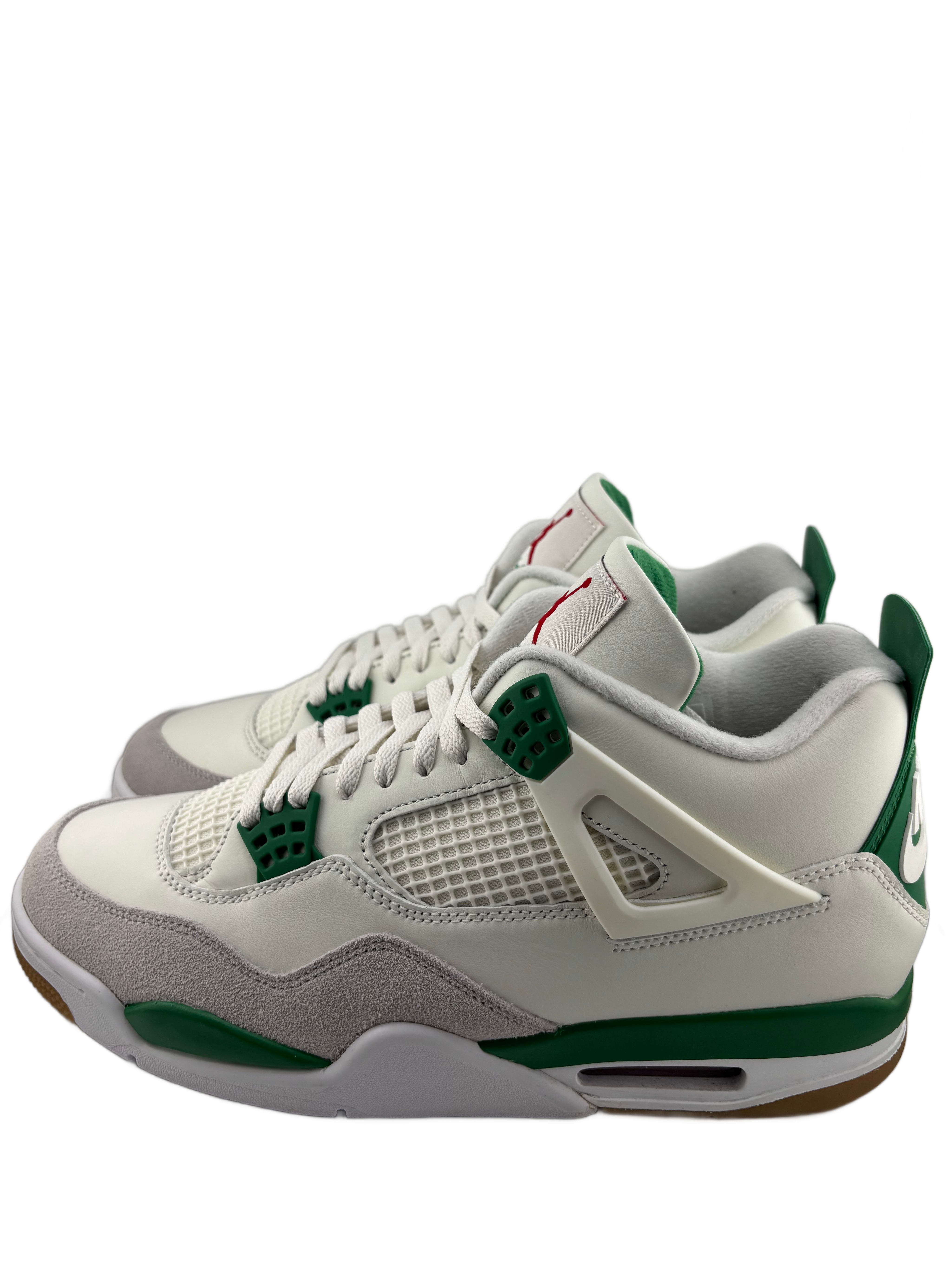 Jordan 4 Retro SB Pine Green
